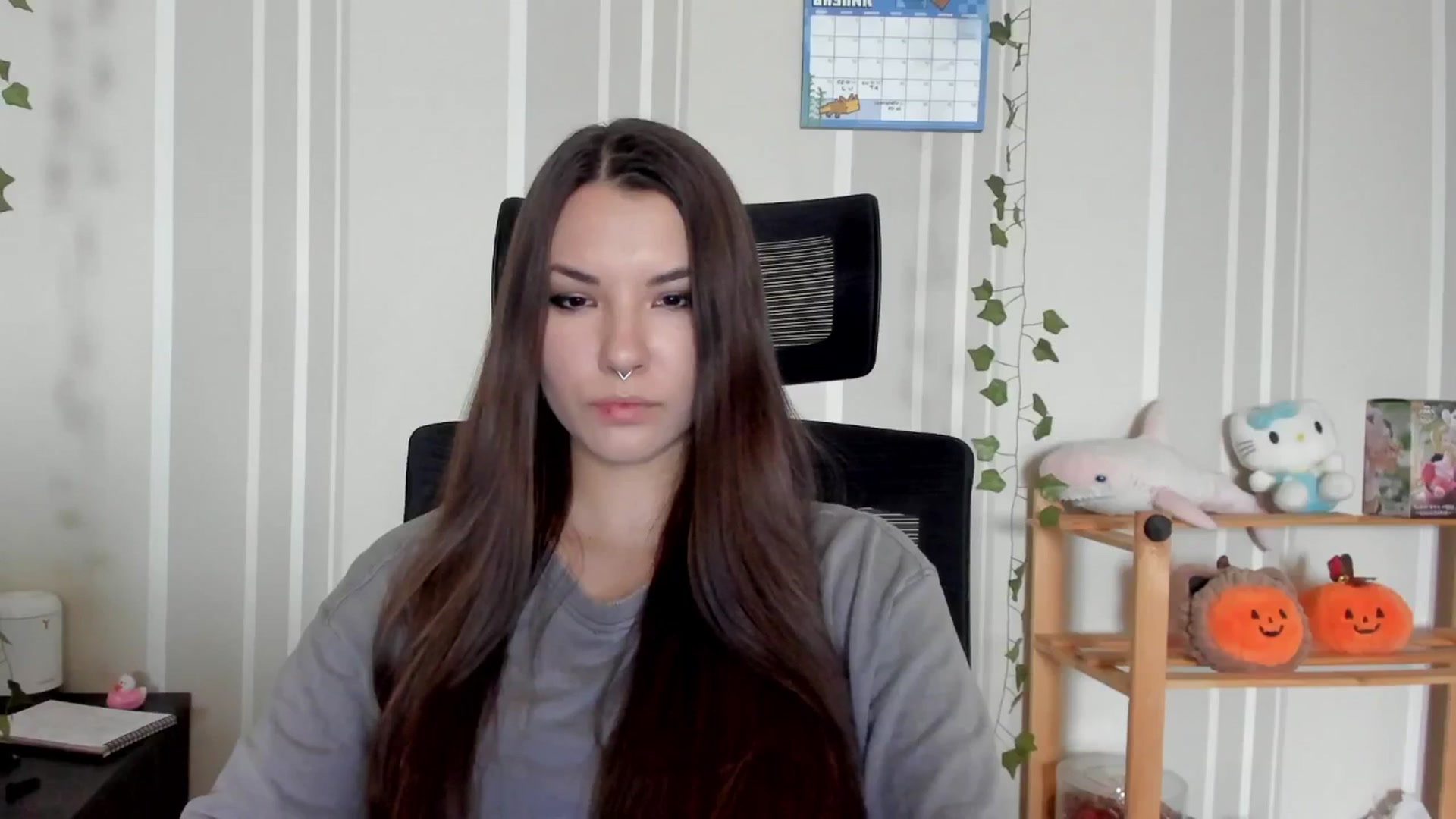 Gallery image thumbnail from AmnesiaGirl1's myfreecams stream on, 07/27/2025, 14:51 image 13 of 20