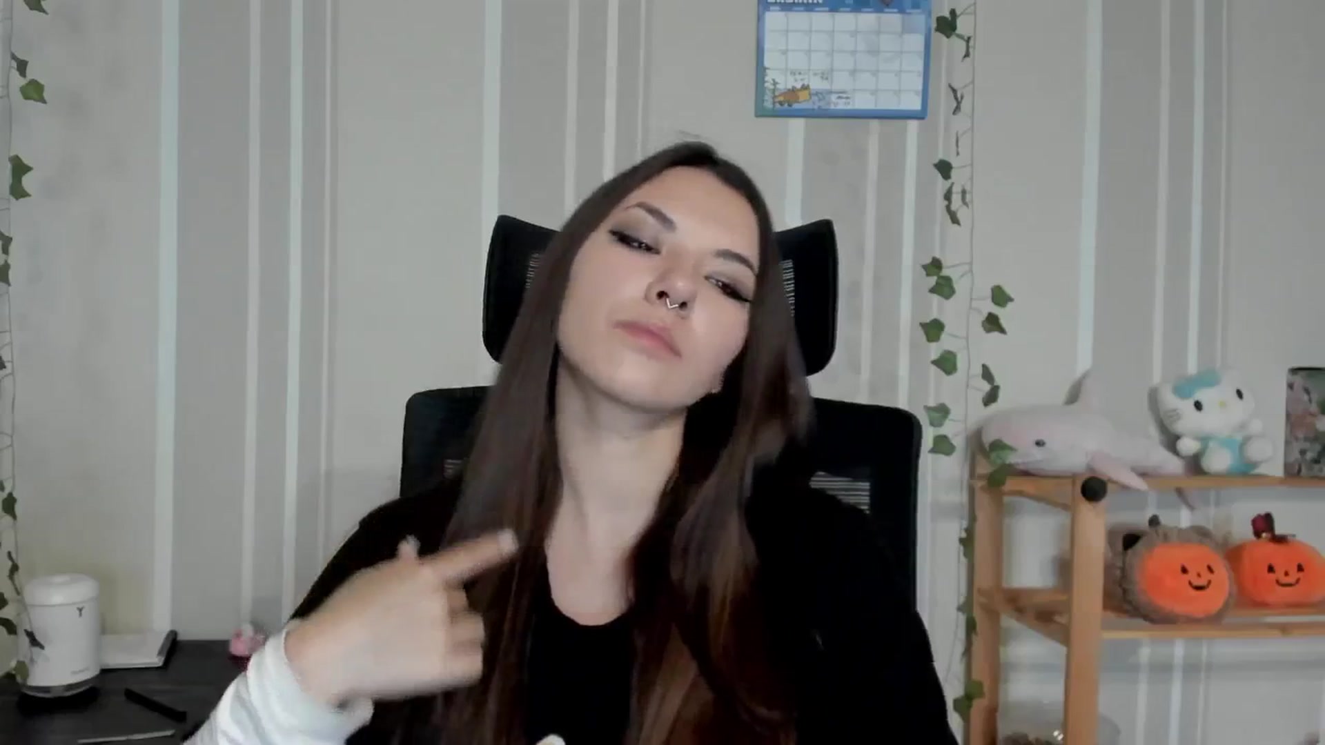 Gallery image thumbnail from AmnesiaGirl1's myfreecams stream on, 07/29/2025, 15:28 image 16 of 20