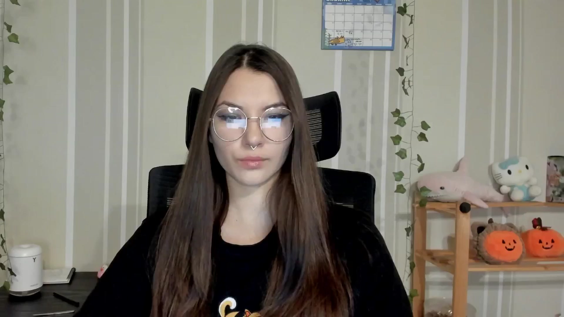 Gallery image thumbnail from AmnesiaGirl1's myfreecams stream on, 07/29/2025, 15:28 image 2 of 20