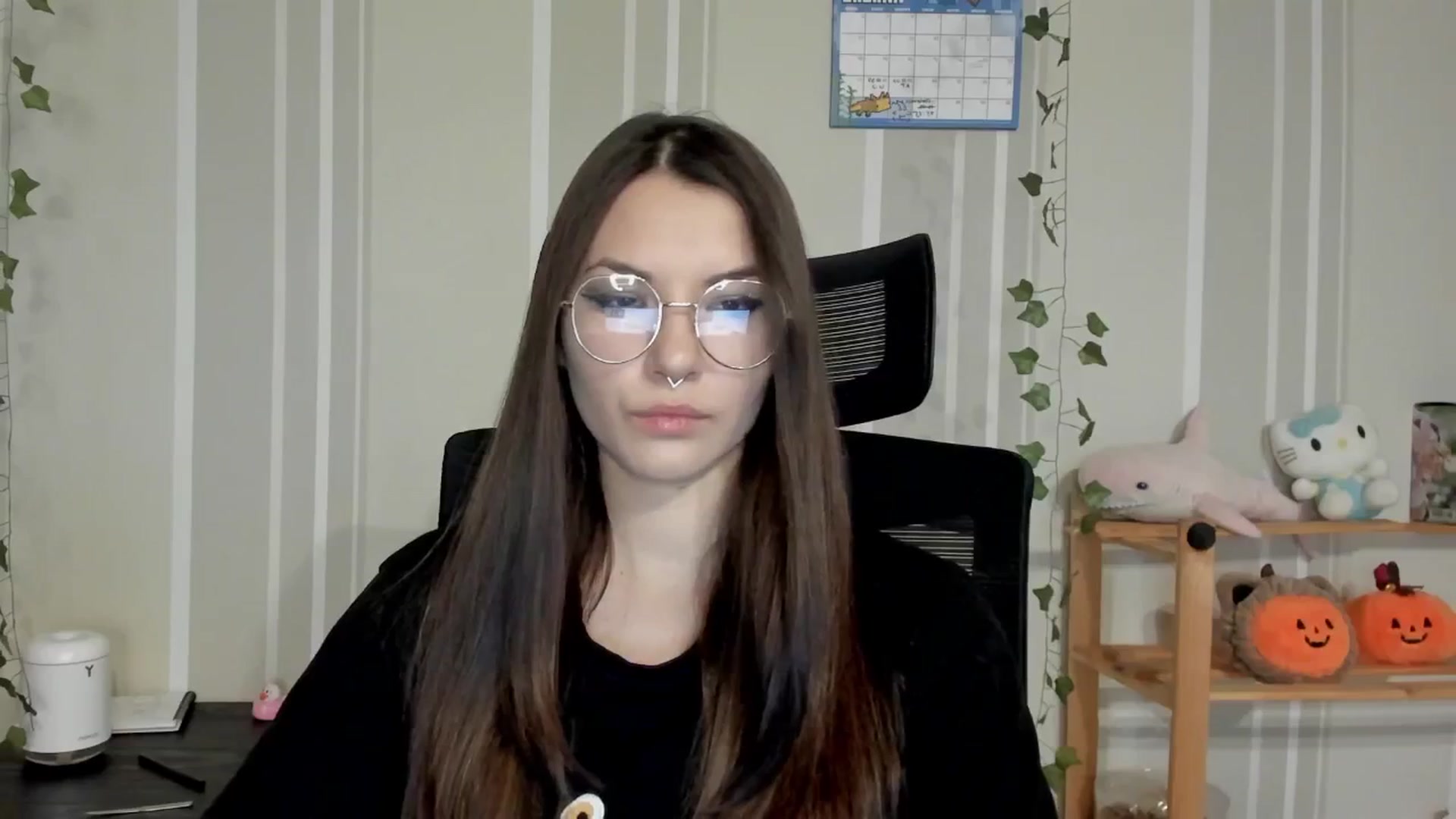 Gallery image thumbnail from AmnesiaGirl1's myfreecams stream on, 07/29/2025, 15:28 image 6 of 20