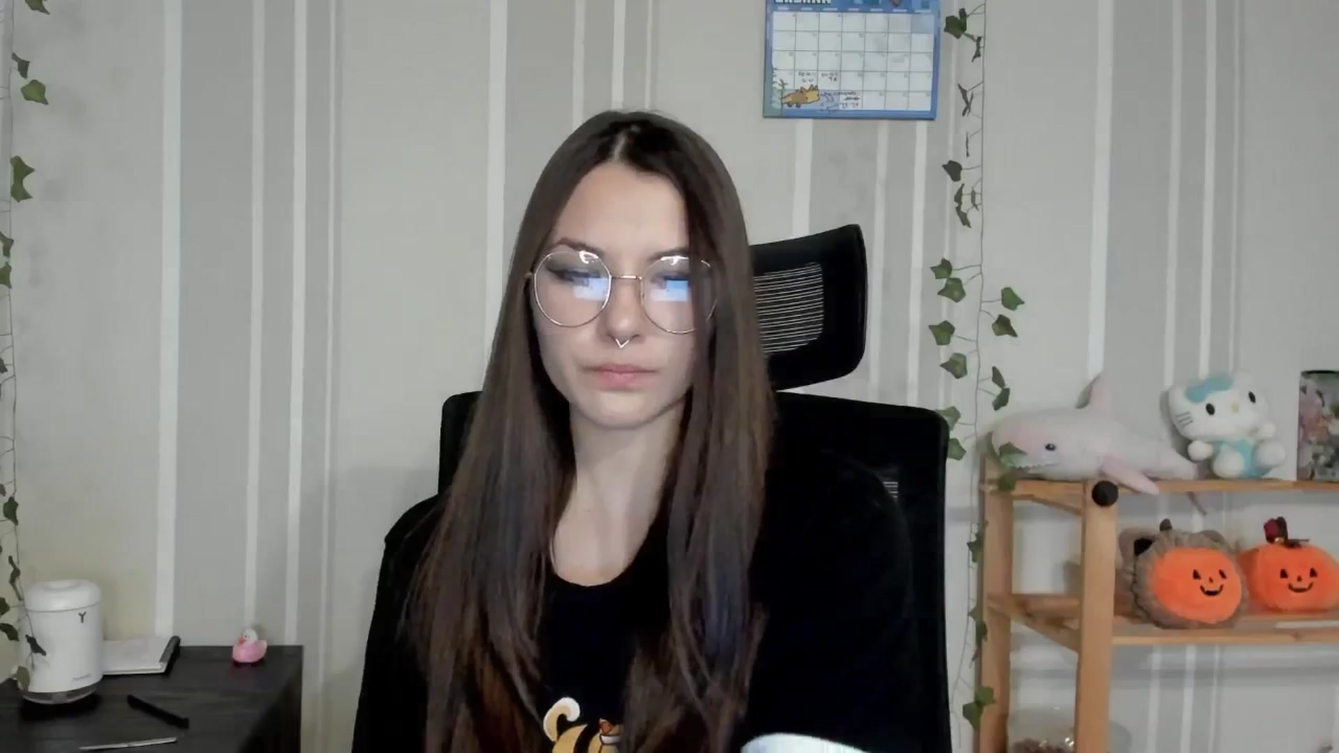 Gallery image thumbnail from AmnesiaGirl1's myfreecams stream on, 07/29/2025, 15:28 image 8 of 20