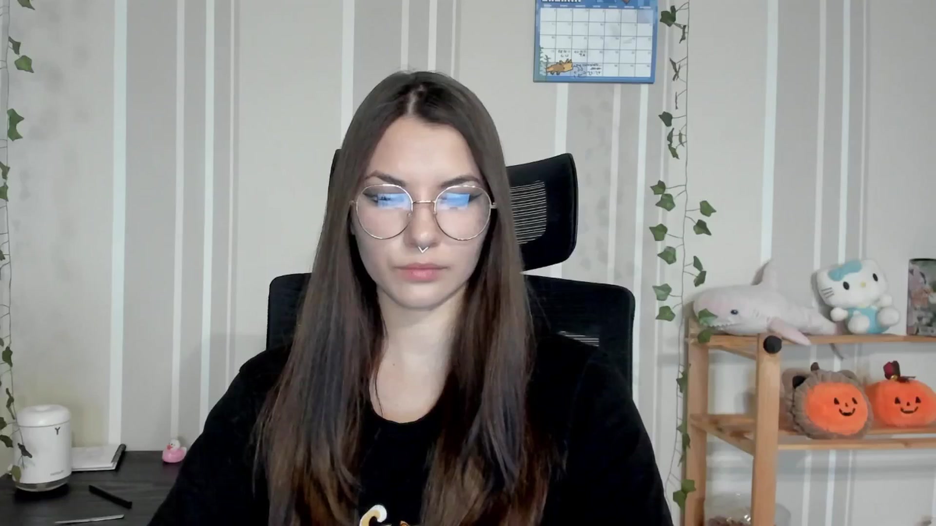Gallery image thumbnail from AmnesiaGirl1's myfreecams stream on, 07/29/2025, 15:28 image 9 of 20