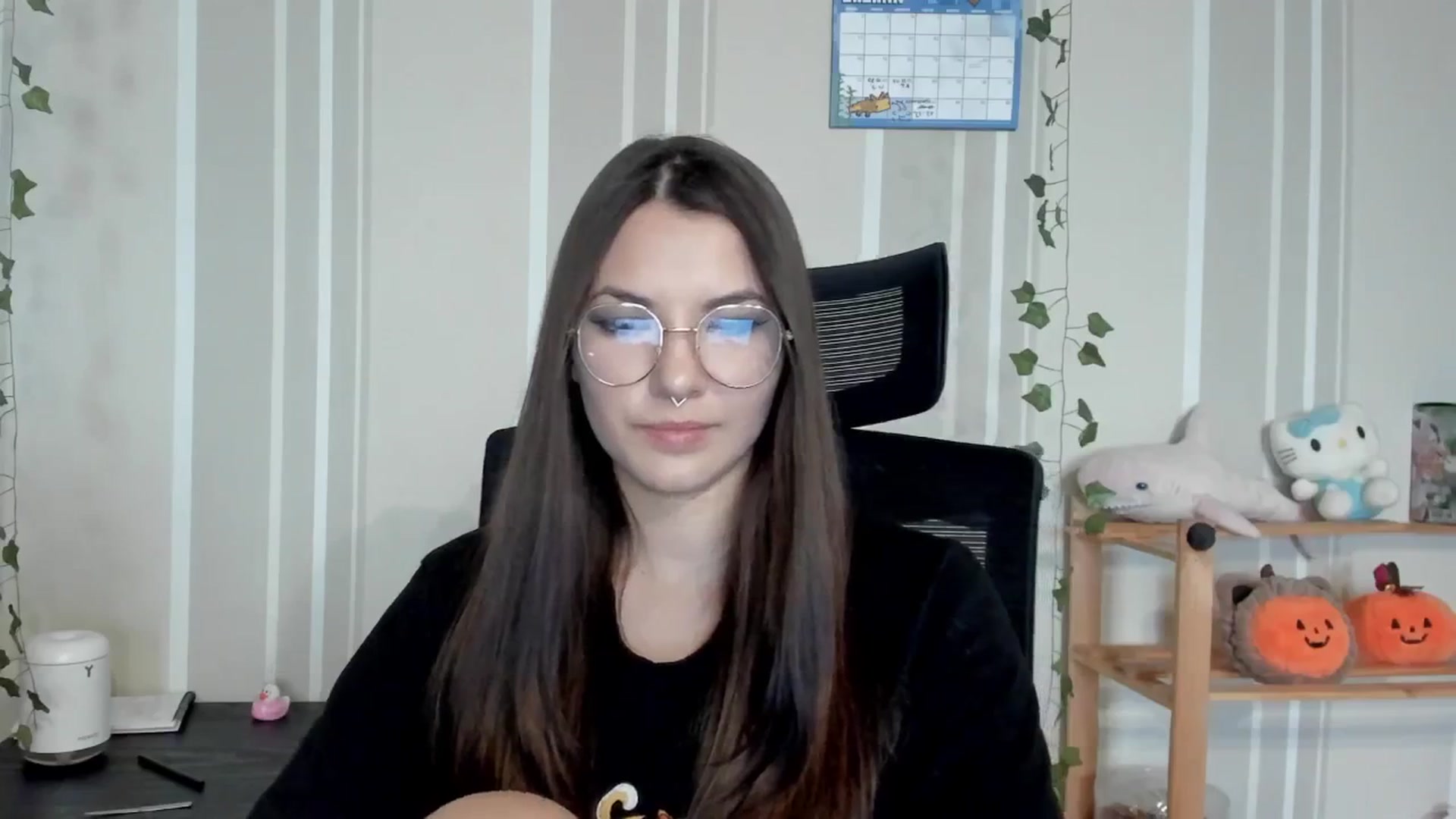 Gallery image thumbnail from AmnesiaGirl1's myfreecams stream on, 07/29/2025, 15:28 image 11 of 20