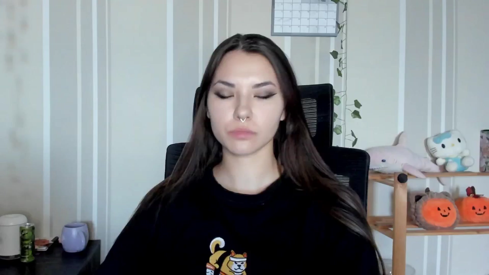 Gallery image thumbnail from AmnesiaGirl1's myfreecams stream on, 08/08/2025, 17:07 image 3 of 20