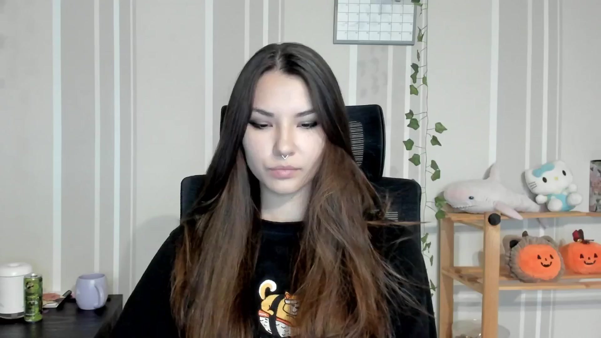 Gallery image thumbnail from AmnesiaGirl1's myfreecams stream on, 08/08/2025, 17:07 image 18 of 20