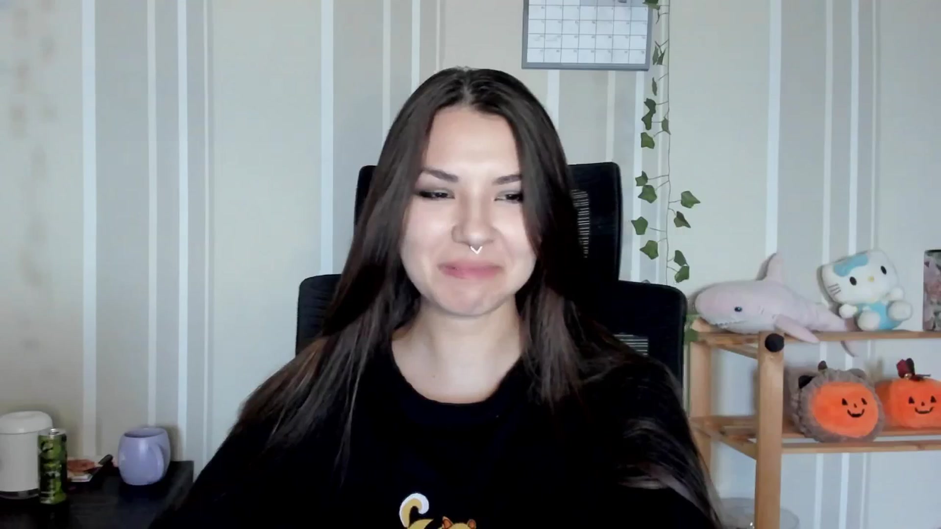 Gallery image thumbnail from AmnesiaGirl1's myfreecams stream on, 08/08/2025, 17:07 image 8 of 20