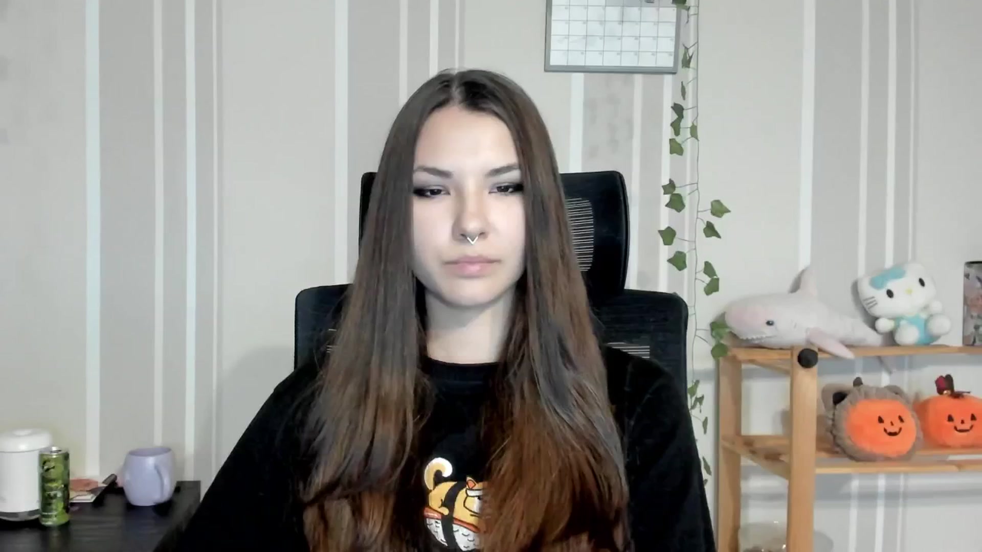 Gallery image thumbnail from AmnesiaGirl1's myfreecams stream on, 08/08/2025, 17:07 image 17 of 20