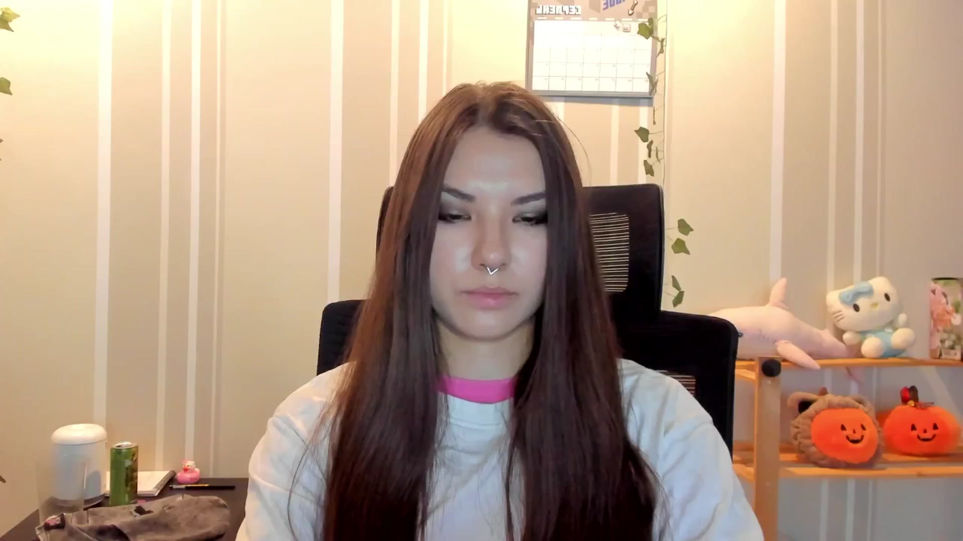 Gallery image thumbnail from AmnesiaGirl1's myfreecams stream on, 08/10/2025, 14:23 image 8 of 20