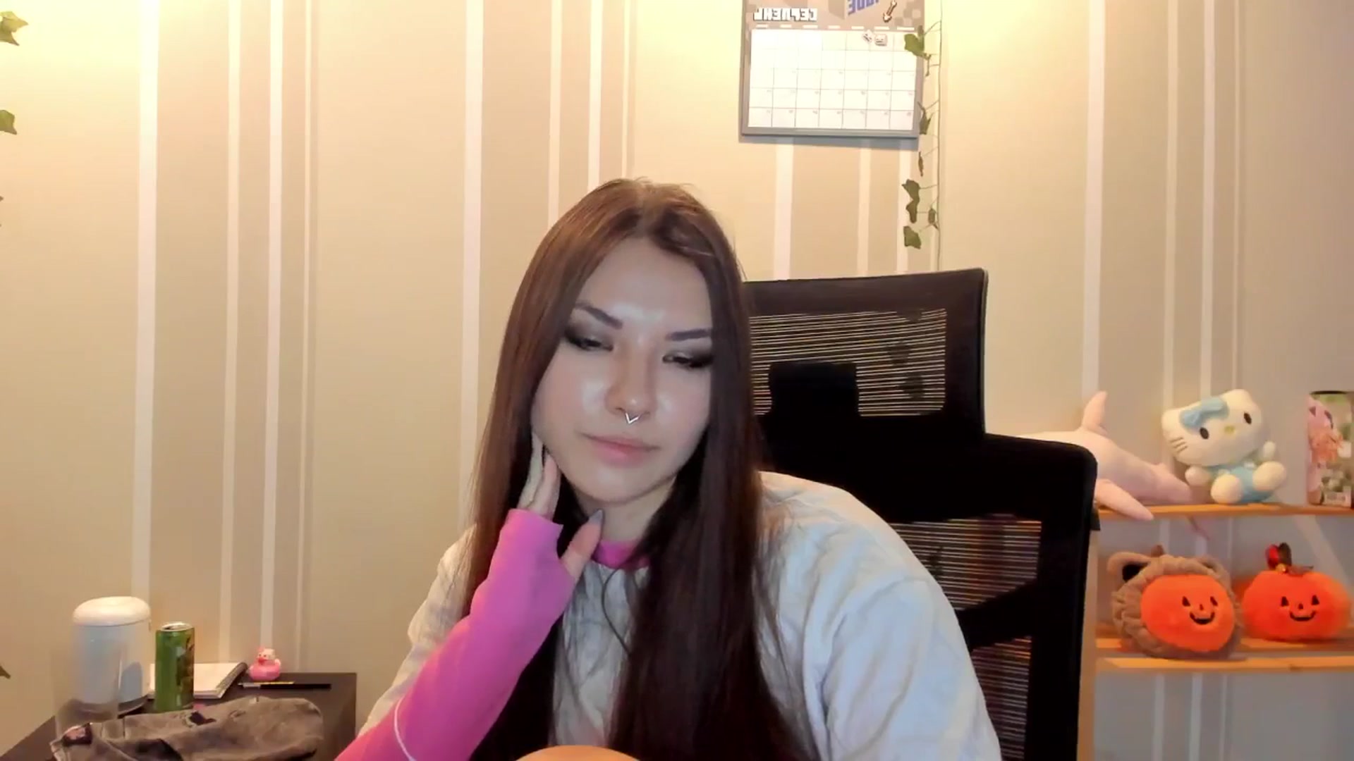 Gallery image thumbnail from AmnesiaGirl1's myfreecams stream on, 08/10/2025, 14:23 image 20 of 20