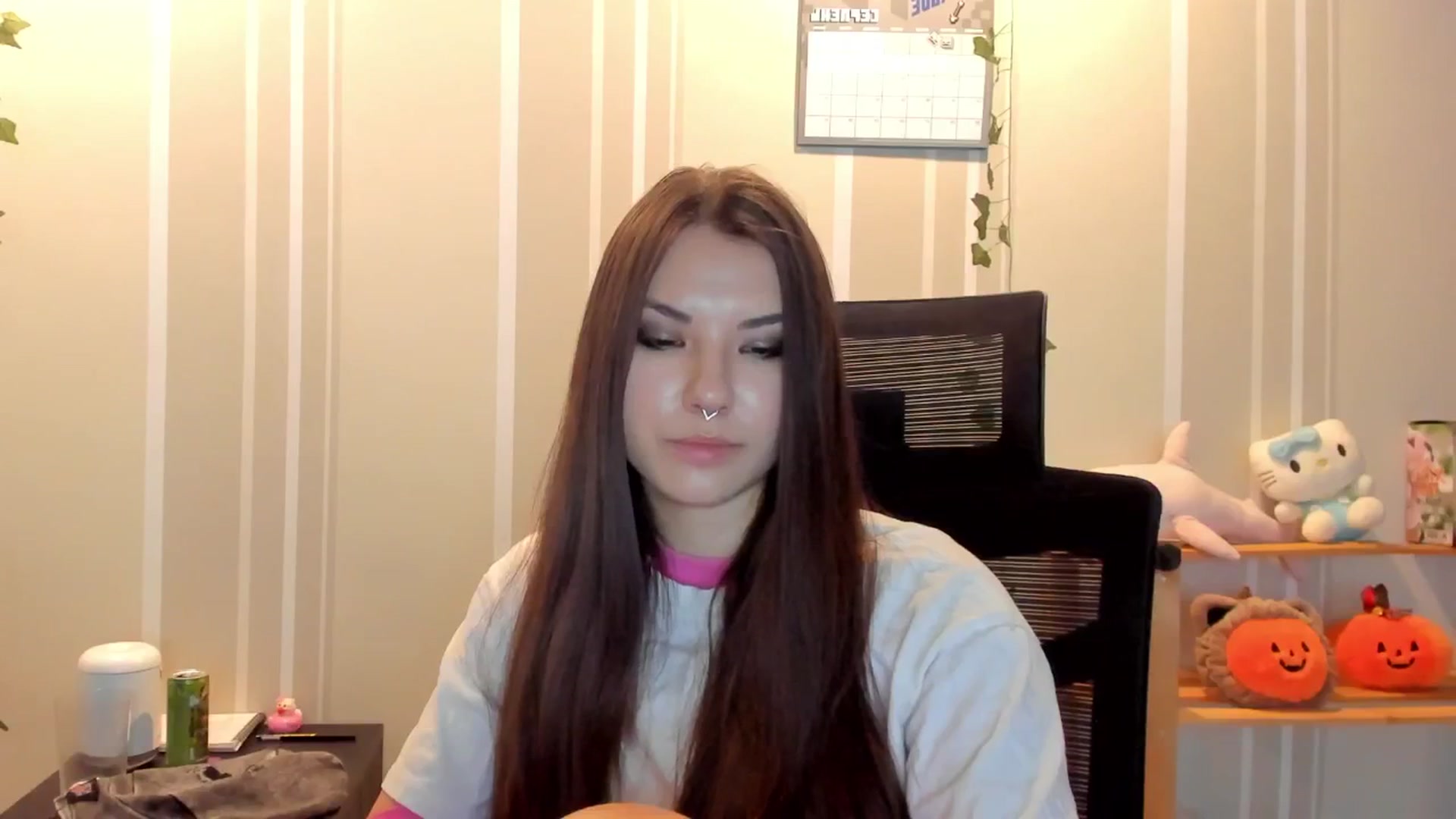 Gallery image thumbnail from AmnesiaGirl1's myfreecams stream on, 08/10/2025, 14:23 image 18 of 20