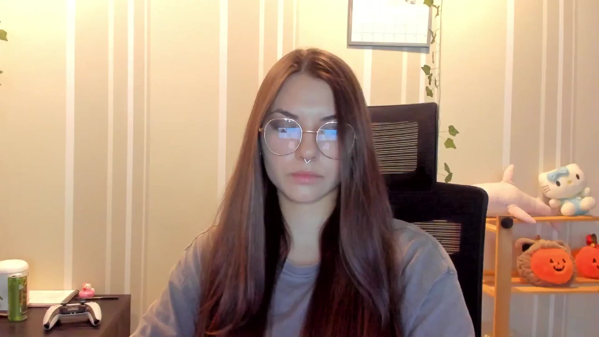 Gallery image thumbnail from AmnesiaGirl1's myfreecams stream on, 08/11/2025, 15:56 image 15 of 20