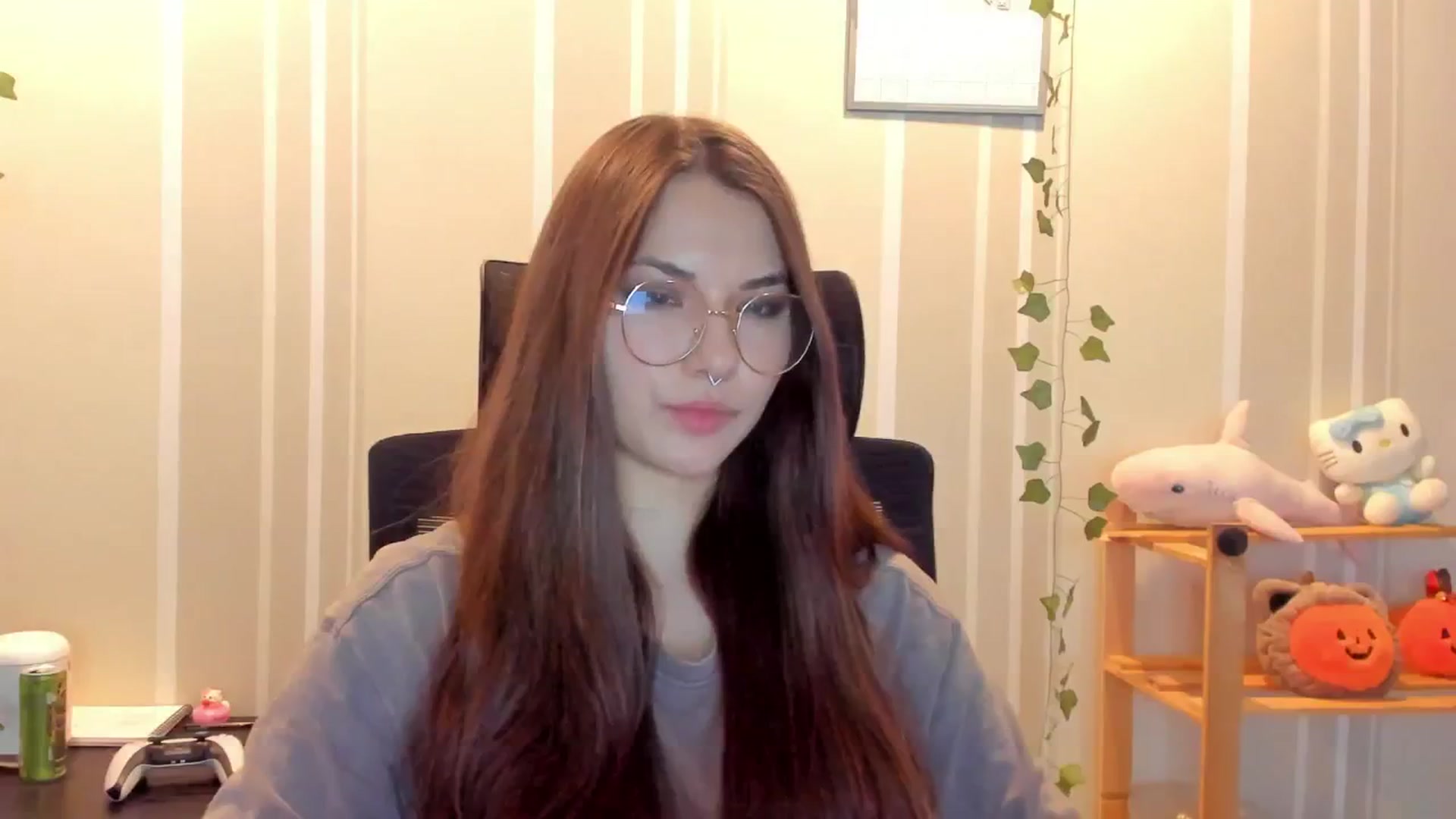Gallery image thumbnail from AmnesiaGirl1's myfreecams stream on, 08/11/2025, 15:56 image 9 of 20