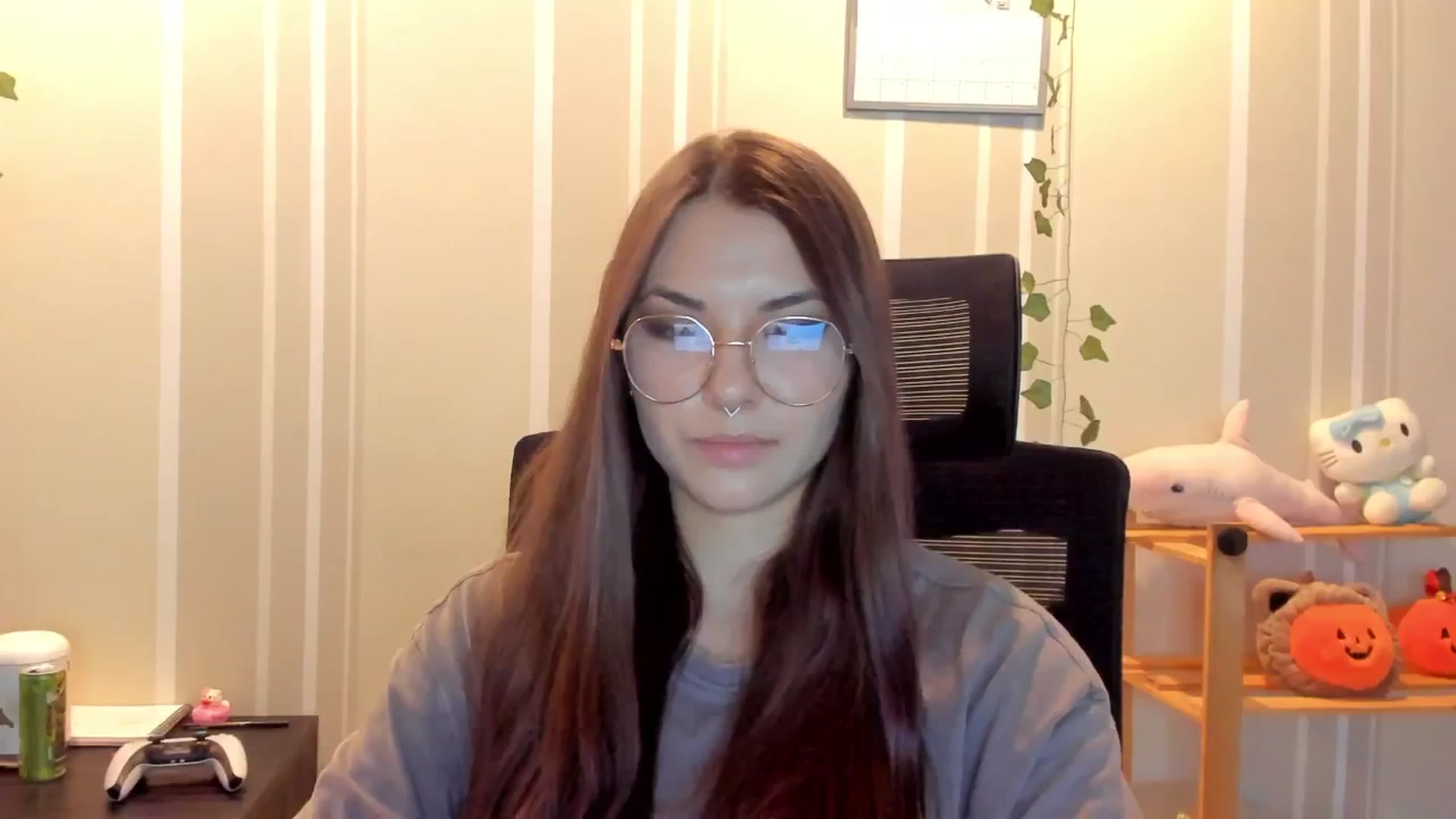 Gallery image thumbnail from AmnesiaGirl1's myfreecams stream on, 08/11/2025, 15:56 image 18 of 20