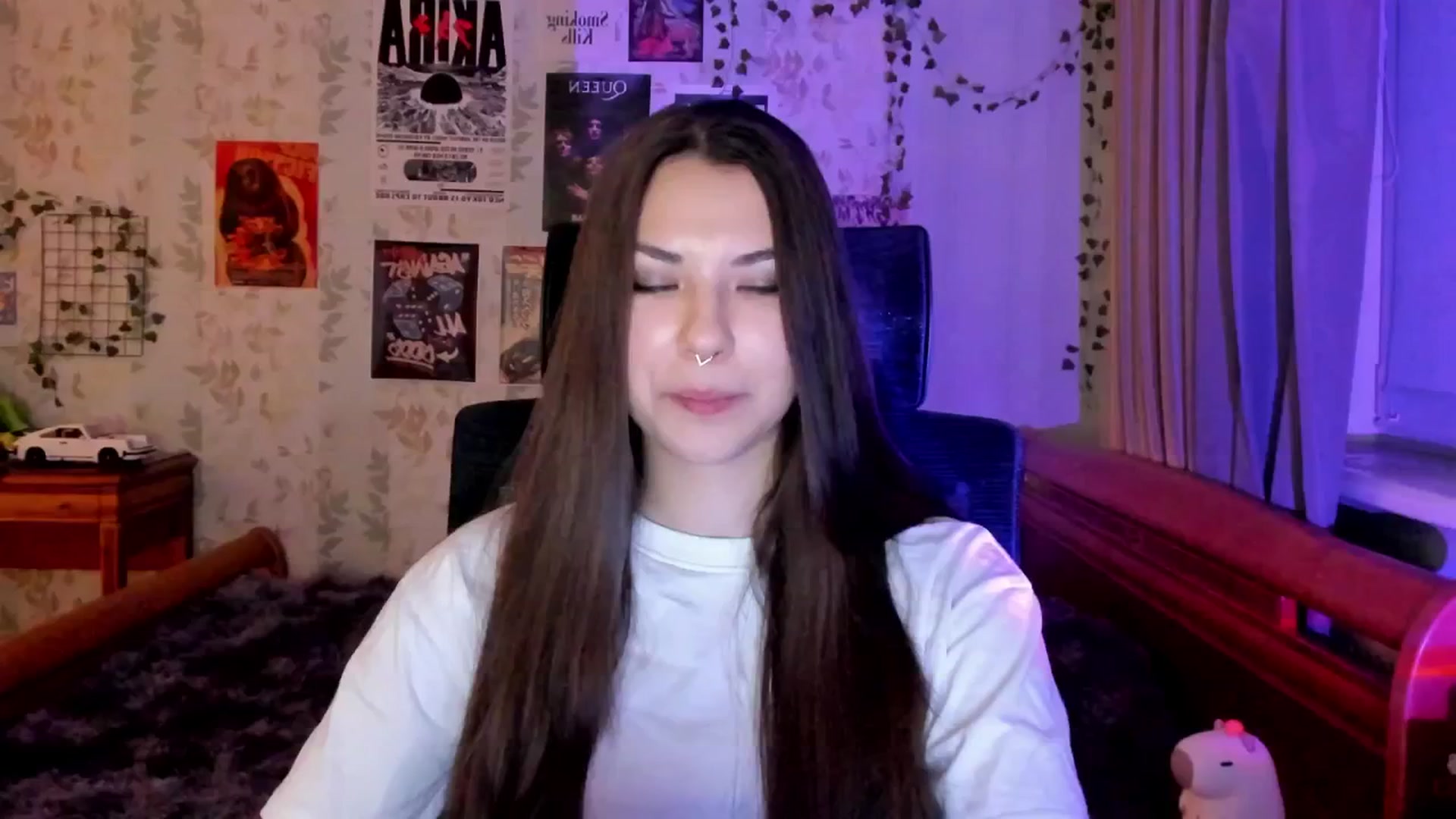 Gallery image thumbnail from AmnesiaGirl1's myfreecams stream on, 08/13/2025, 22:17 image 10 of 20