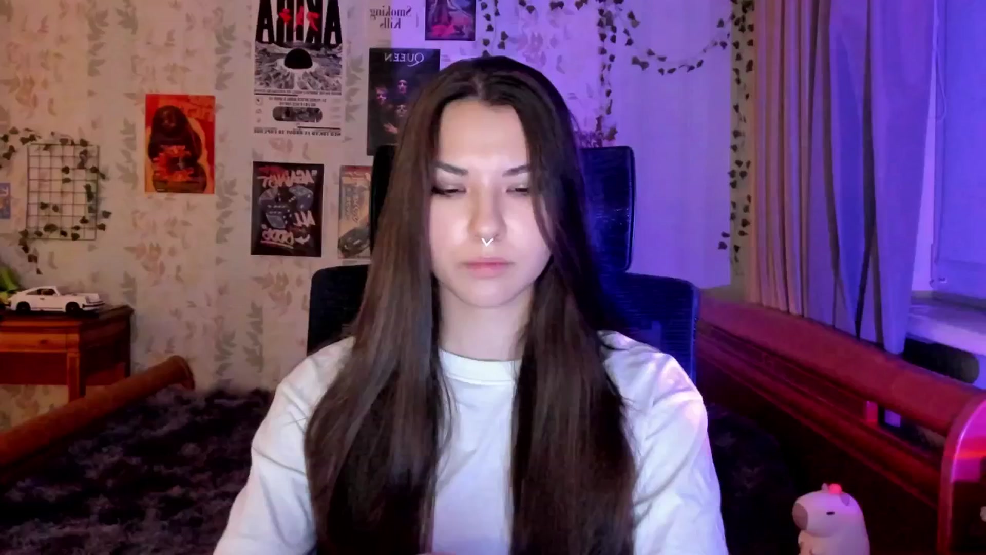 Gallery image thumbnail from AmnesiaGirl1's myfreecams stream on, 08/13/2025, 22:17 image 7 of 20