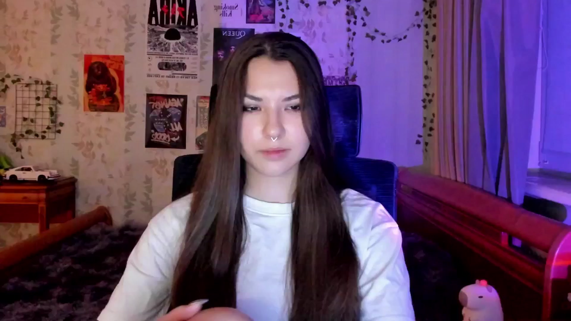 Gallery image thumbnail from AmnesiaGirl1's myfreecams stream on, 08/13/2025, 22:17 image 4 of 20