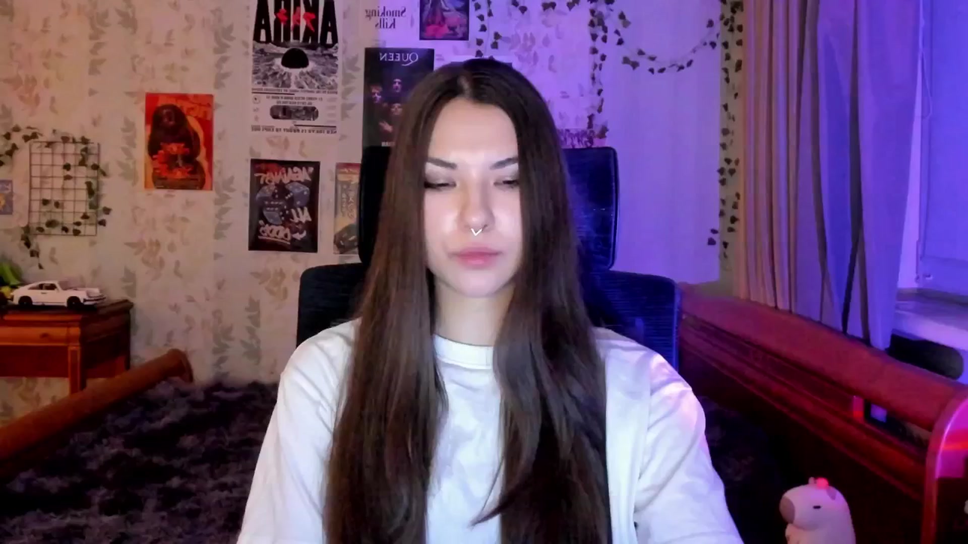 Gallery image thumbnail from AmnesiaGirl1's myfreecams stream on, 08/13/2025, 22:17 image 12 of 20