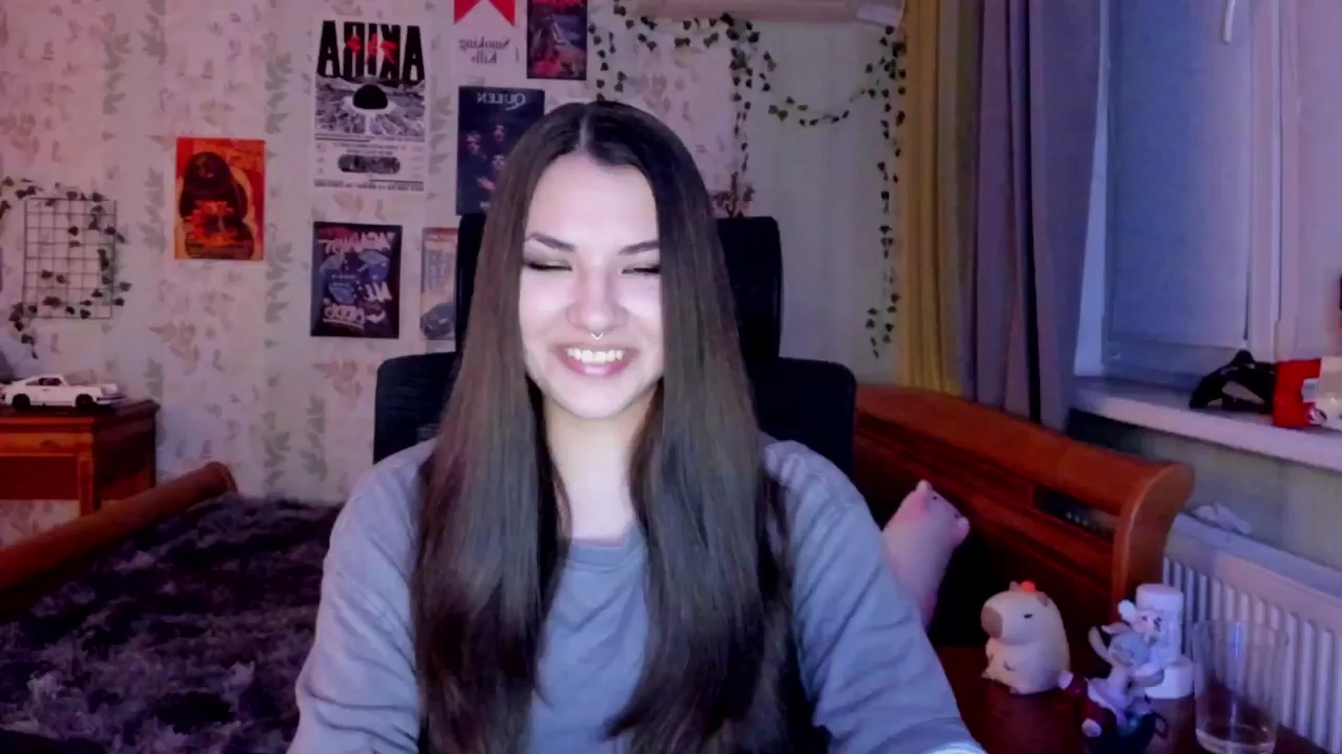 Gallery image thumbnail from AmnesiaGirl1's myfreecams stream on, 08/15/2025, 20:48 image 11 of 20