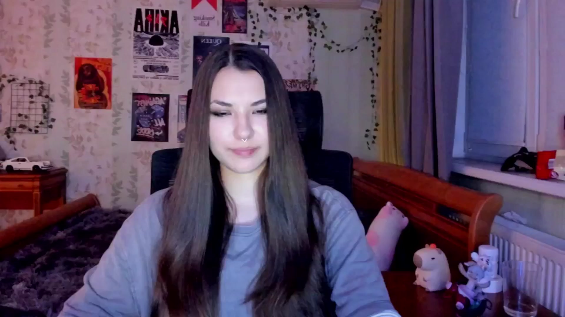 Gallery image thumbnail from AmnesiaGirl1's myfreecams stream on, 08/15/2025, 20:48 image 13 of 20