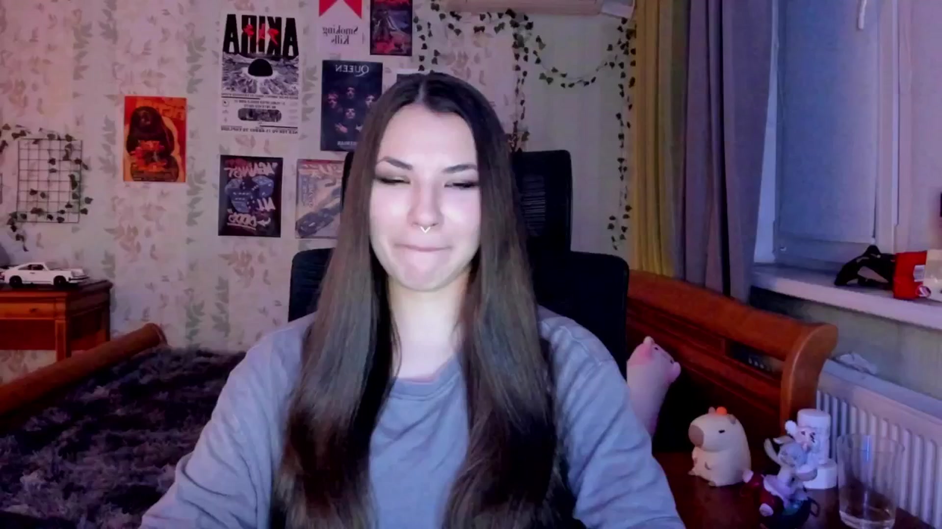 Gallery image thumbnail from AmnesiaGirl1's myfreecams stream on, 08/15/2025, 20:48 image 9 of 20