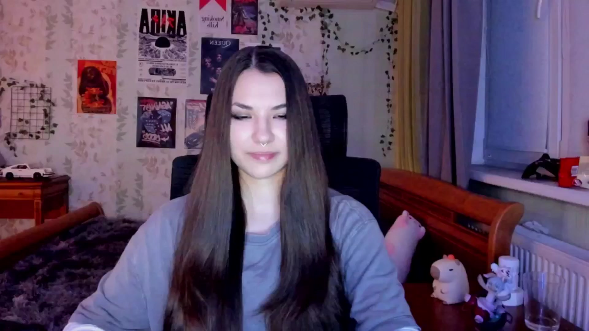 Gallery image thumbnail from AmnesiaGirl1's myfreecams stream on, 08/15/2025, 20:48 image 18 of 20