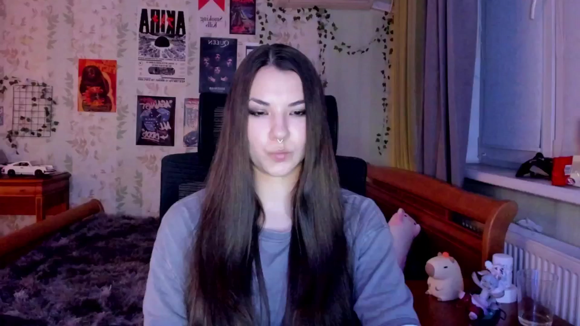 Gallery image thumbnail from AmnesiaGirl1's myfreecams stream on, 08/15/2025, 22:25 image 1 of 20