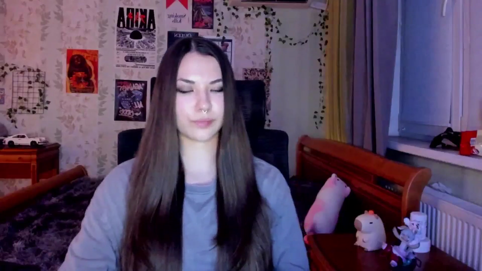 Gallery image thumbnail from AmnesiaGirl1's myfreecams stream on, 08/15/2025, 22:25 image 19 of 20