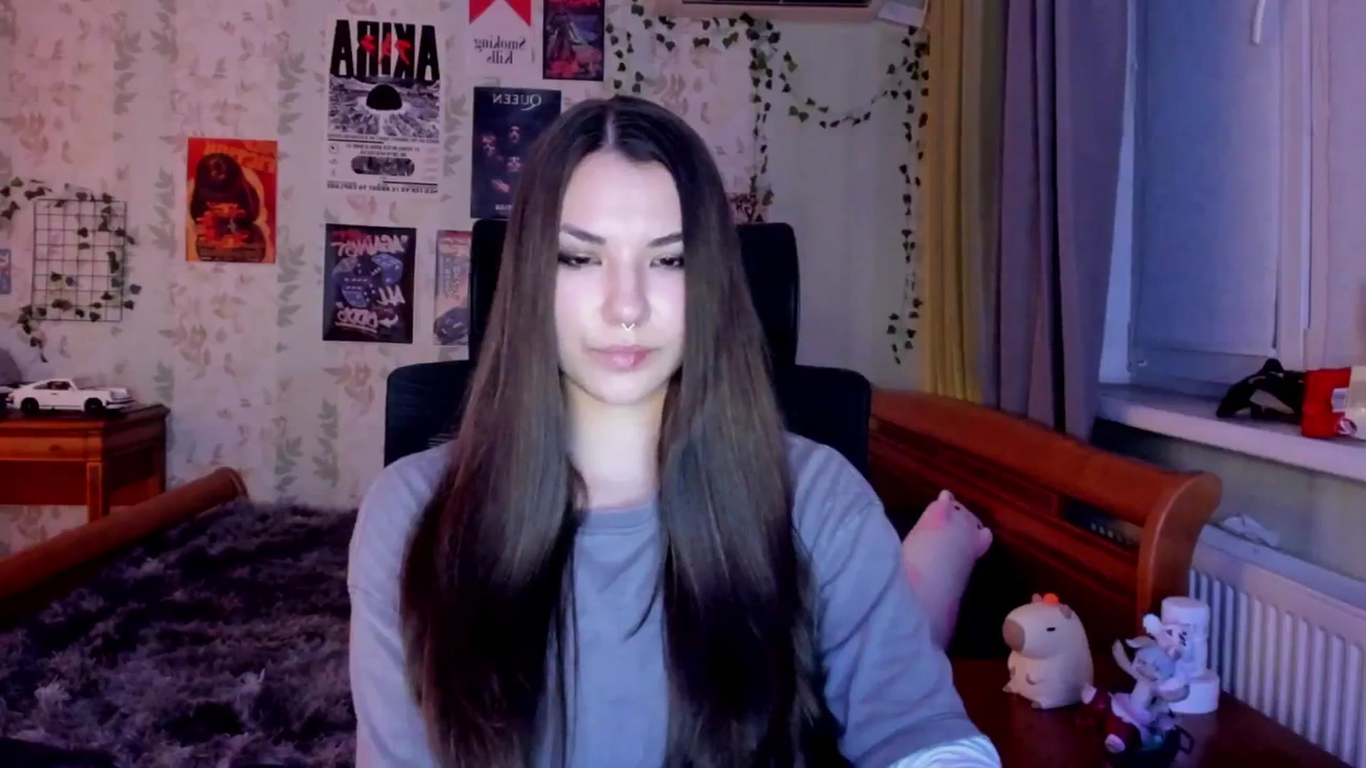 Gallery image thumbnail from AmnesiaGirl1's myfreecams stream on, 08/15/2025, 22:25 image 12 of 20