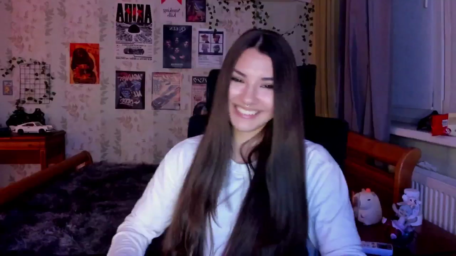 Gallery image thumbnail from AmnesiaGirl1's myfreecams stream on, 08/16/2025, 21:37 image 10 of 20