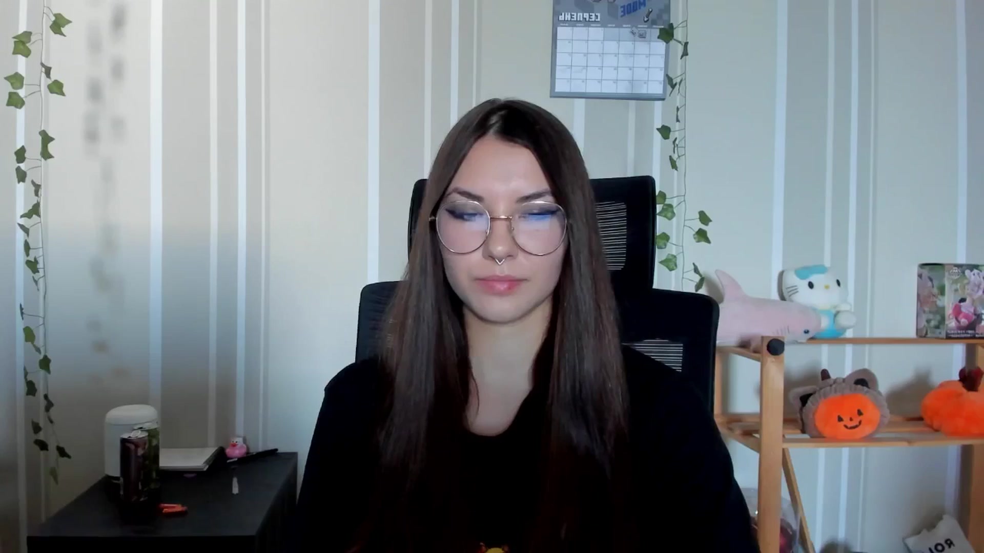 Gallery image thumbnail from AmnesiaGirl1's myfreecams stream on, 08/17/2025, 15:04 image 8 of 20