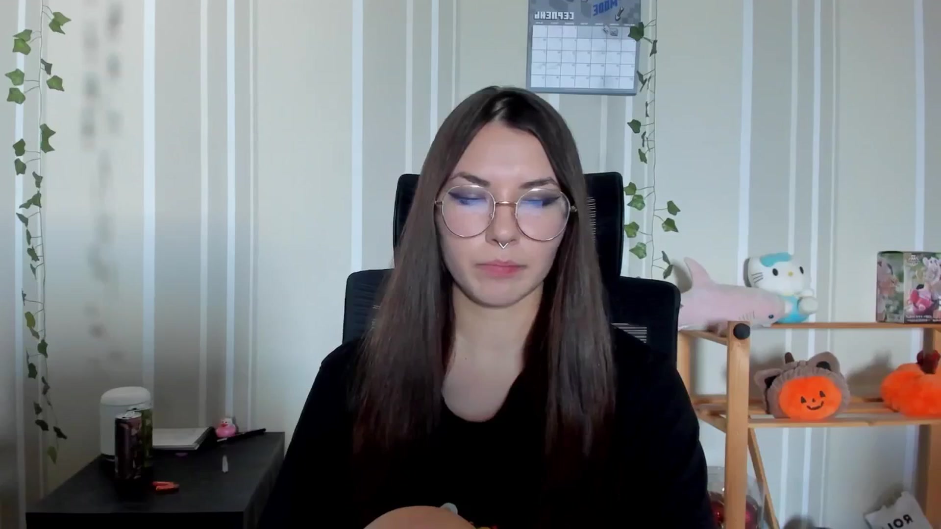 Gallery image thumbnail from AmnesiaGirl1's myfreecams stream on, 08/17/2025, 15:04 image 3 of 20
