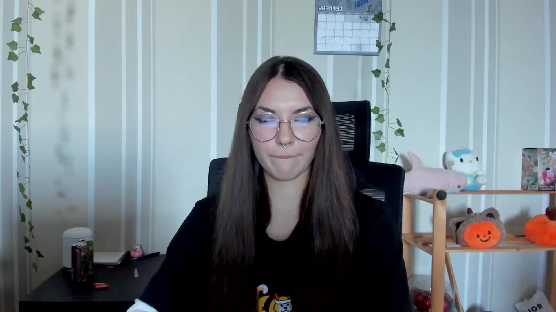 Gallery image thumbnail from AmnesiaGirl1's myfreecams stream on, 08/17/2025, 15:04 image 15 of 20