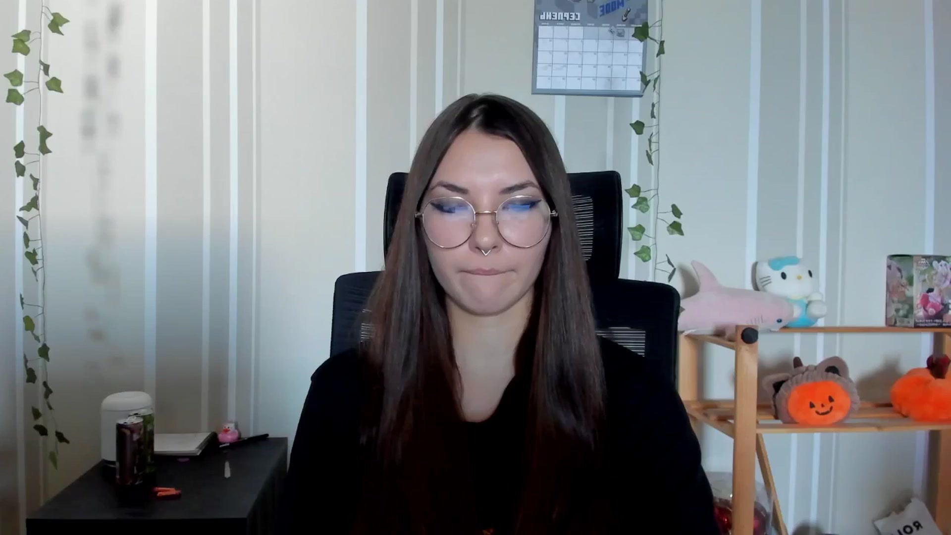 Gallery image thumbnail from AmnesiaGirl1's myfreecams stream on, 08/17/2025, 15:04 image 7 of 20