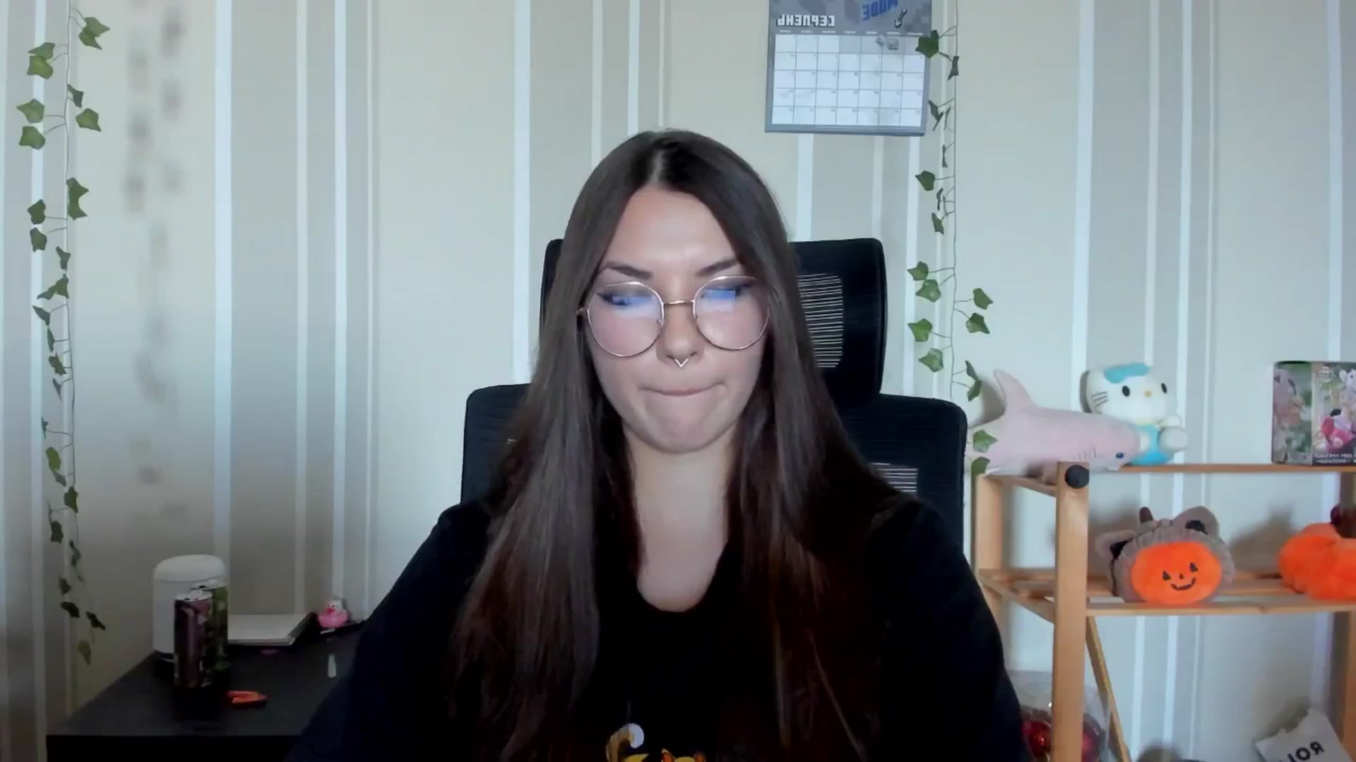 Gallery image thumbnail from AmnesiaGirl1's myfreecams stream on, 08/17/2025, 15:04 image 20 of 20