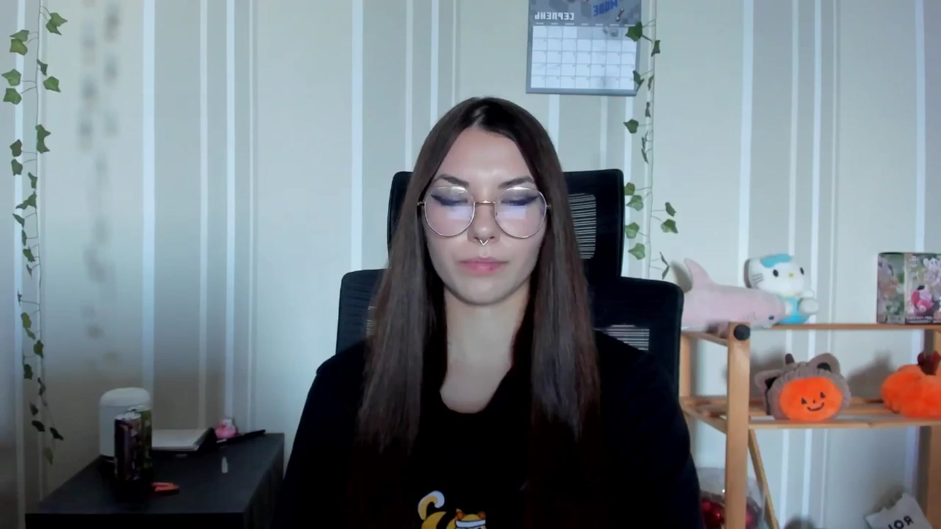 Gallery image thumbnail from AmnesiaGirl1's myfreecams stream on, 08/17/2025, 15:04 image 11 of 20