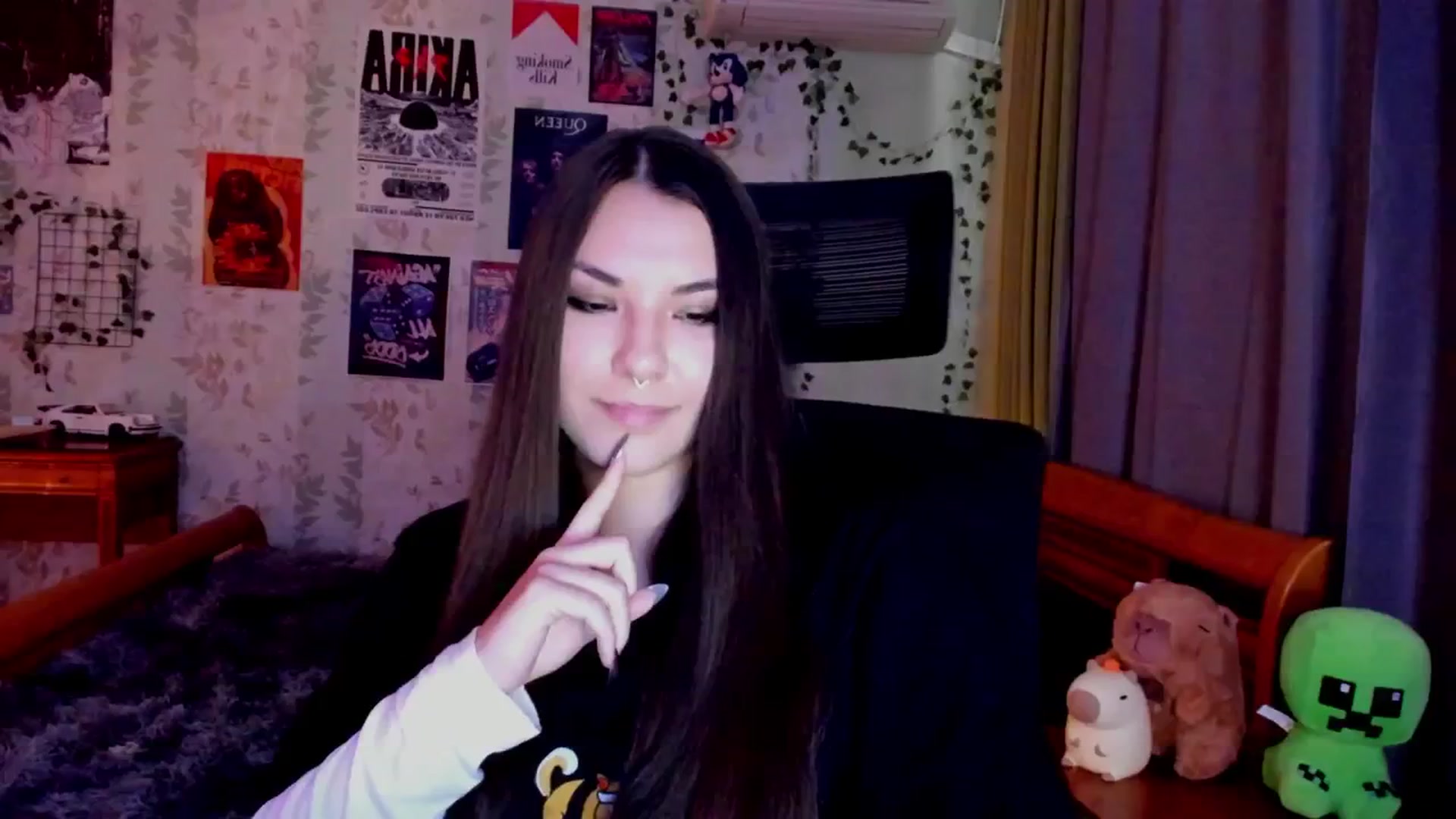 Gallery image thumbnail from AmnesiaGirl1's myfreecams stream on, 08/25/2025, 15:03 image 9 of 20