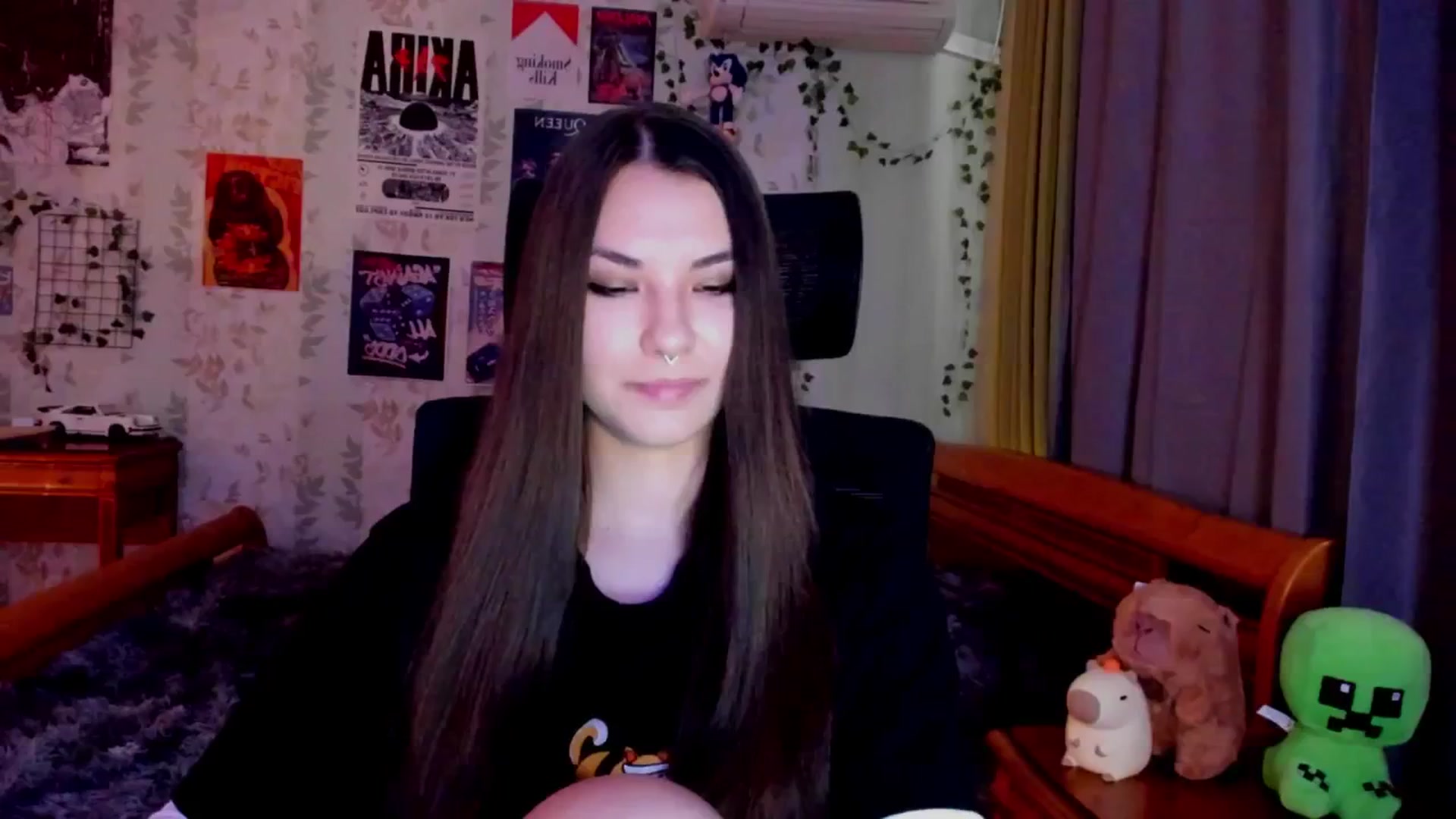 Gallery image thumbnail from AmnesiaGirl1's myfreecams stream on, 08/25/2025, 15:03 image 4 of 20