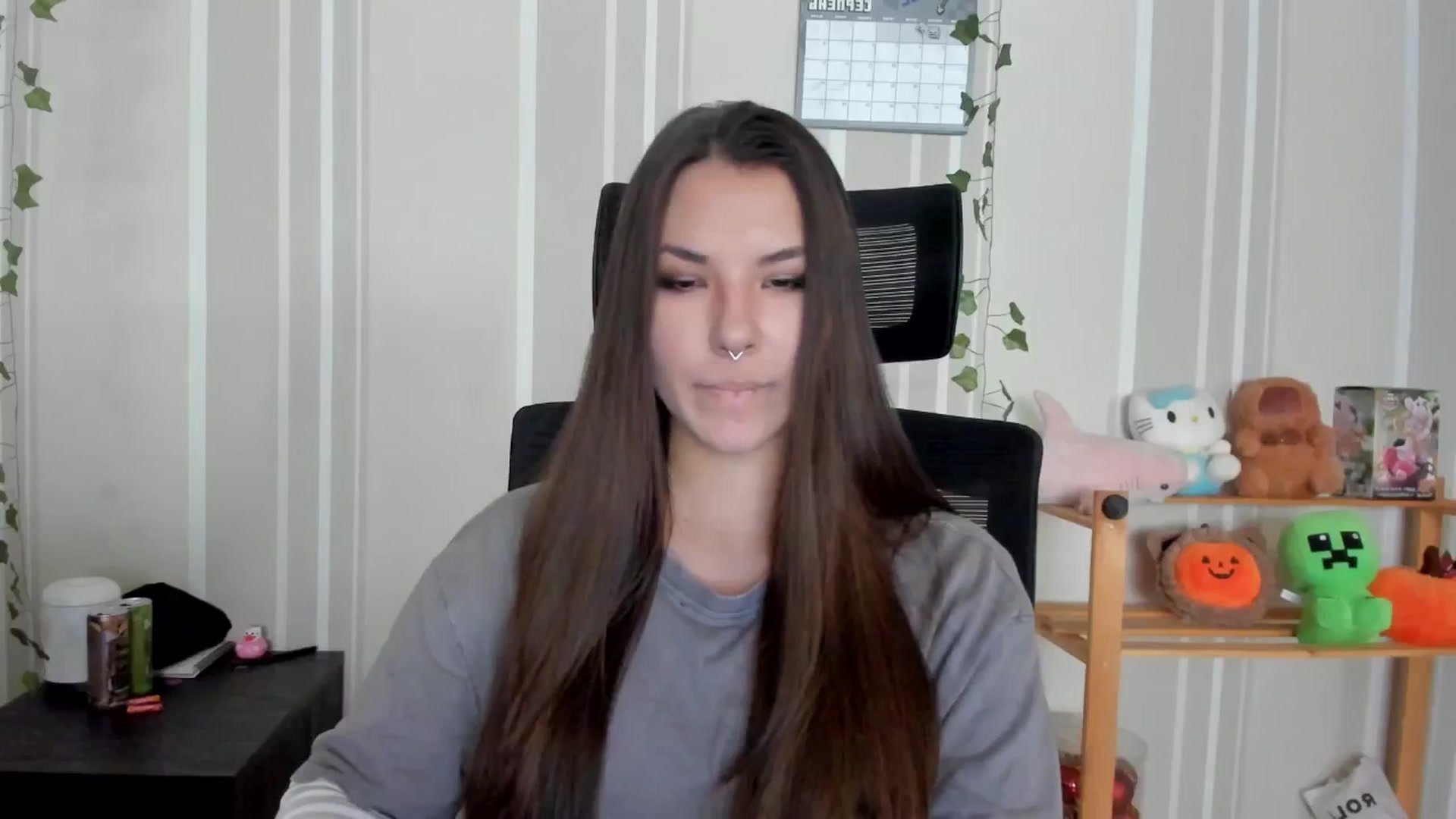 Gallery image thumbnail from AmnesiaGirl1's myfreecams stream on, 08/26/2025, 12:55 image 4 of 20