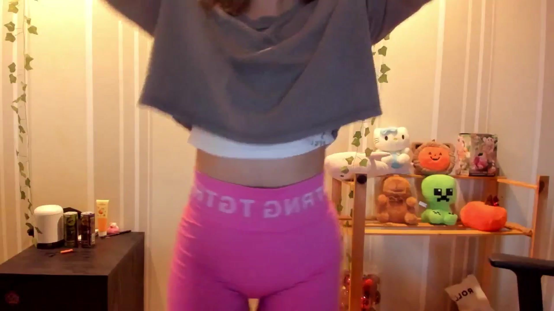 Gallery image thumbnail from AmnesiaGirl1's myfreecams stream on, 08/28/2025, 17:30 image 11 of 20