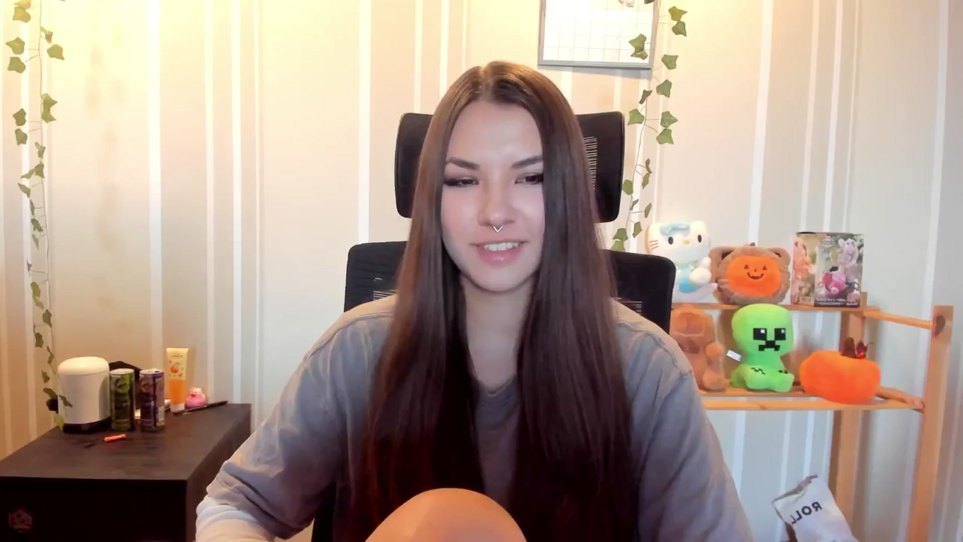 Gallery image thumbnail from AmnesiaGirl1's myfreecams stream on, 08/28/2025, 17:30 image 1 of 20
