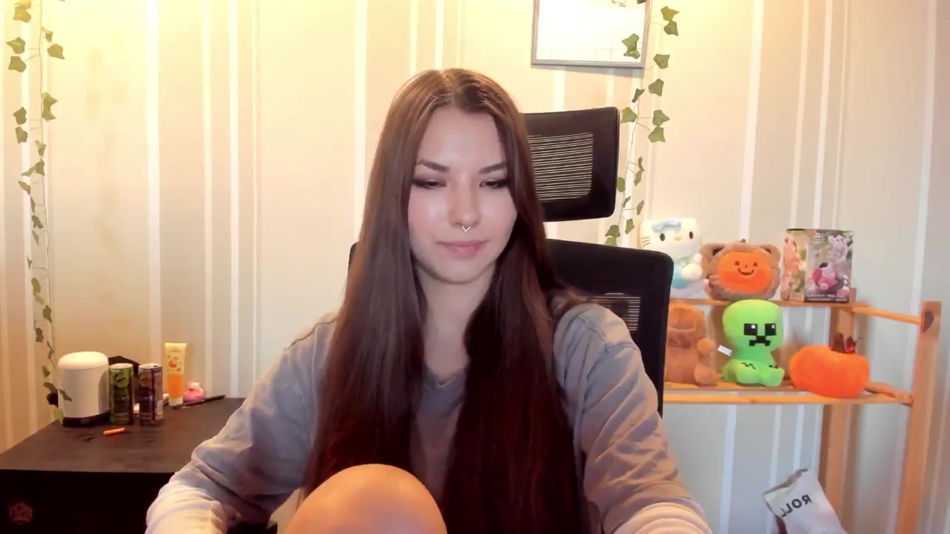 Gallery image thumbnail from AmnesiaGirl1's myfreecams stream on, 08/28/2025, 17:30 image 5 of 20