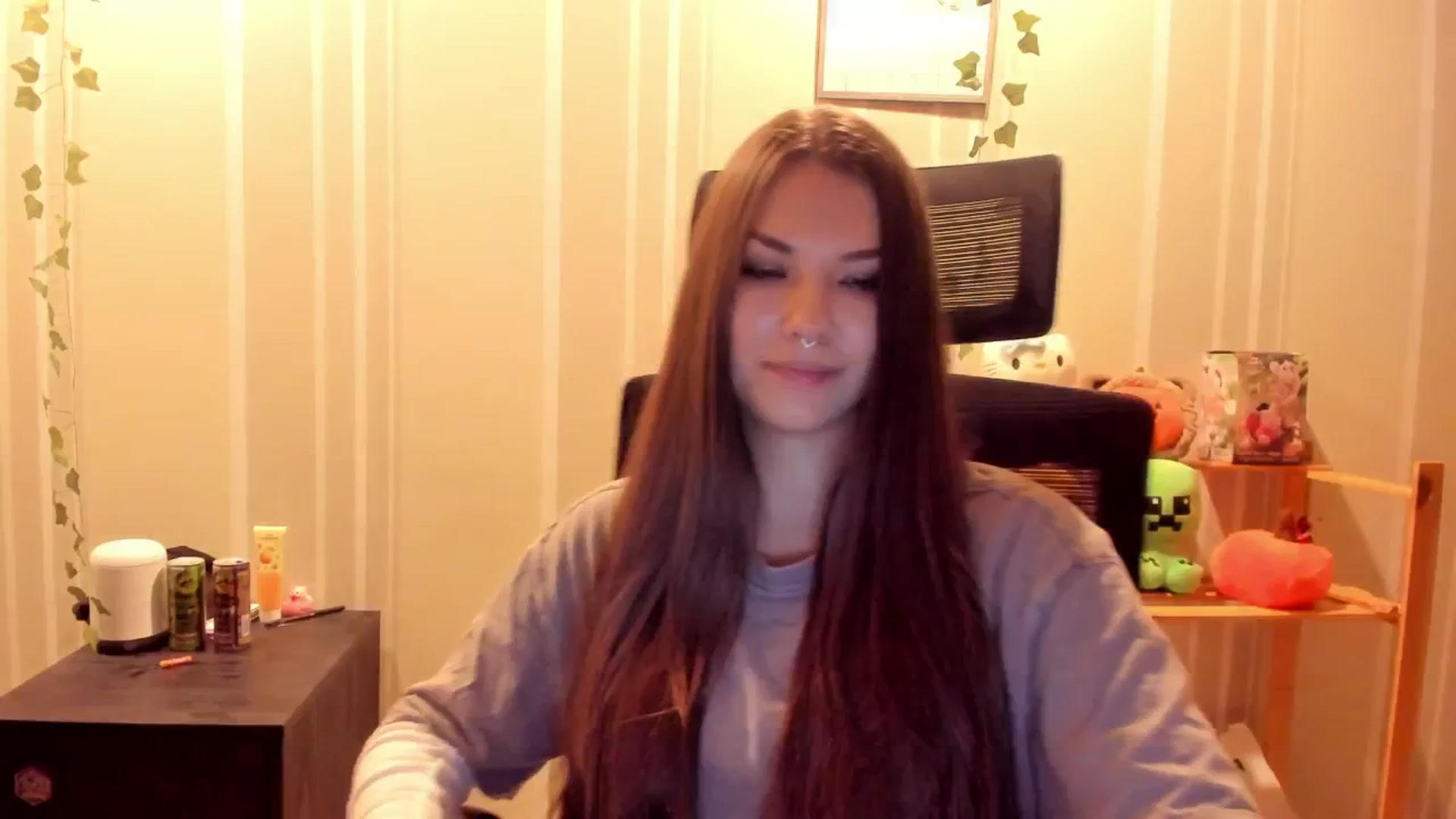Gallery image thumbnail from AmnesiaGirl1's myfreecams stream on, 08/28/2025, 17:51 image 3 of 20