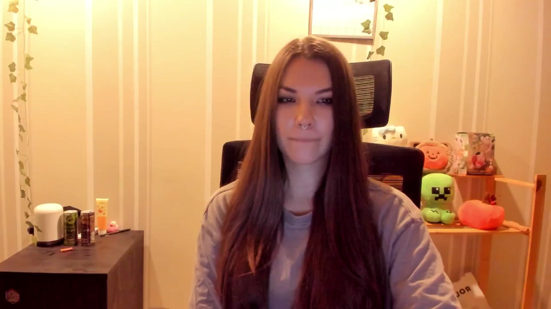 Gallery image thumbnail from AmnesiaGirl1's myfreecams stream on, 08/28/2025, 17:51 image 4 of 20