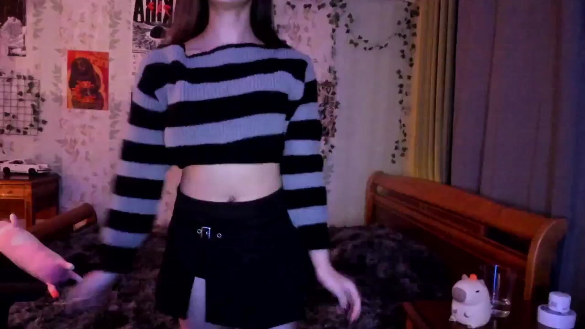 Gallery image thumbnail from AmnesiaGirl1's myfreecams stream on, 08/29/2025, 20:03 image 5 of 20