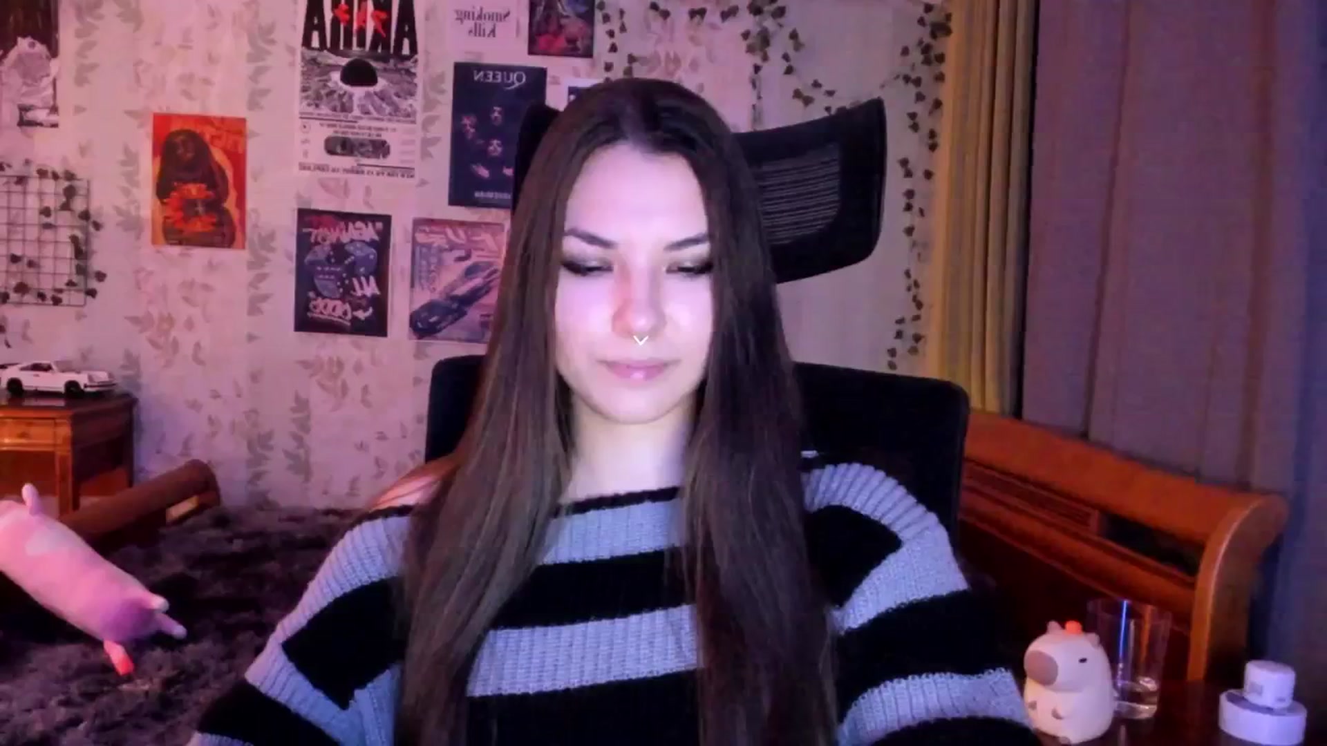 Gallery image thumbnail from AmnesiaGirl1's myfreecams stream on, 08/29/2025, 20:03 image 13 of 20