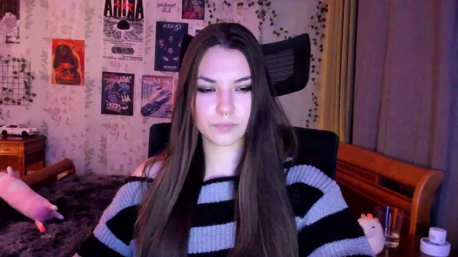 Gallery image thumbnail from AmnesiaGirl1's myfreecams stream on, 08/29/2025, 21:15 image 3 of 20