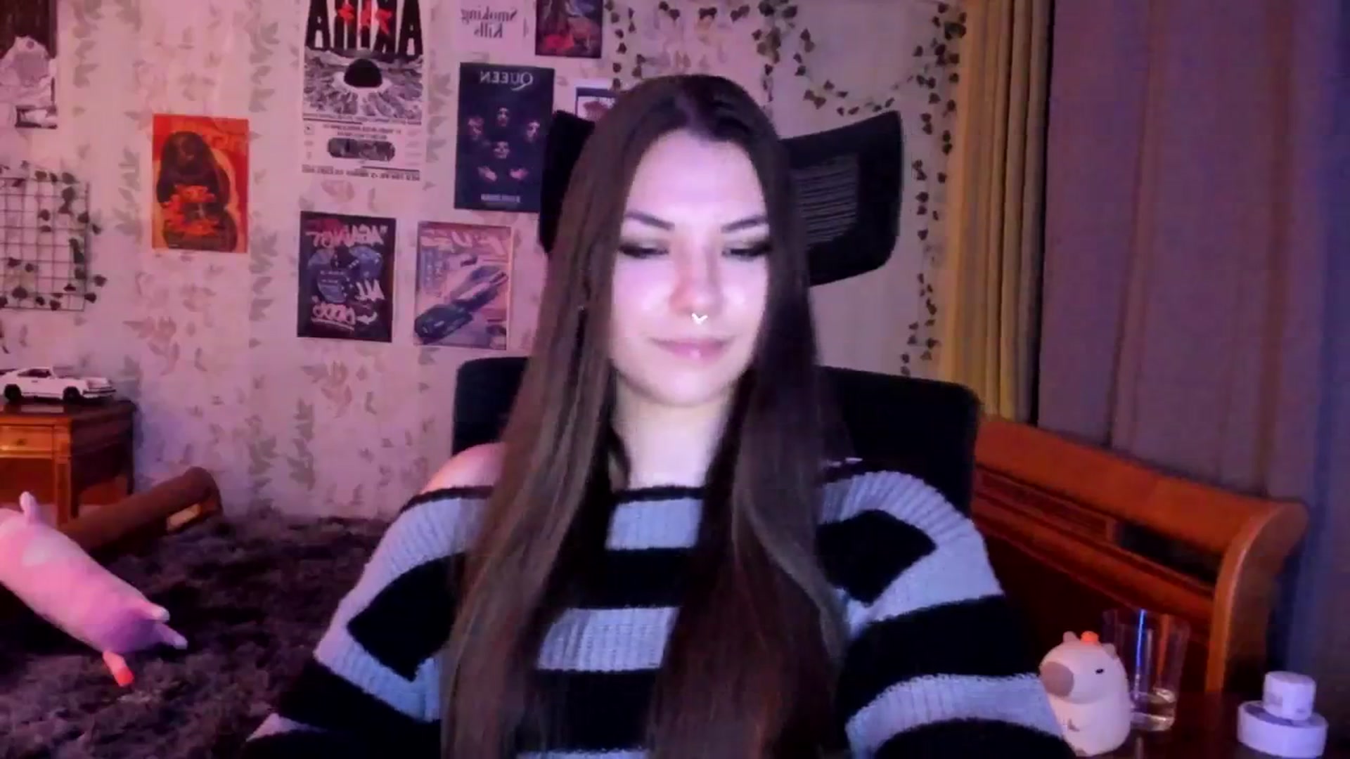 Gallery image thumbnail from AmnesiaGirl1's myfreecams stream on, 08/29/2025, 21:15 image 11 of 20