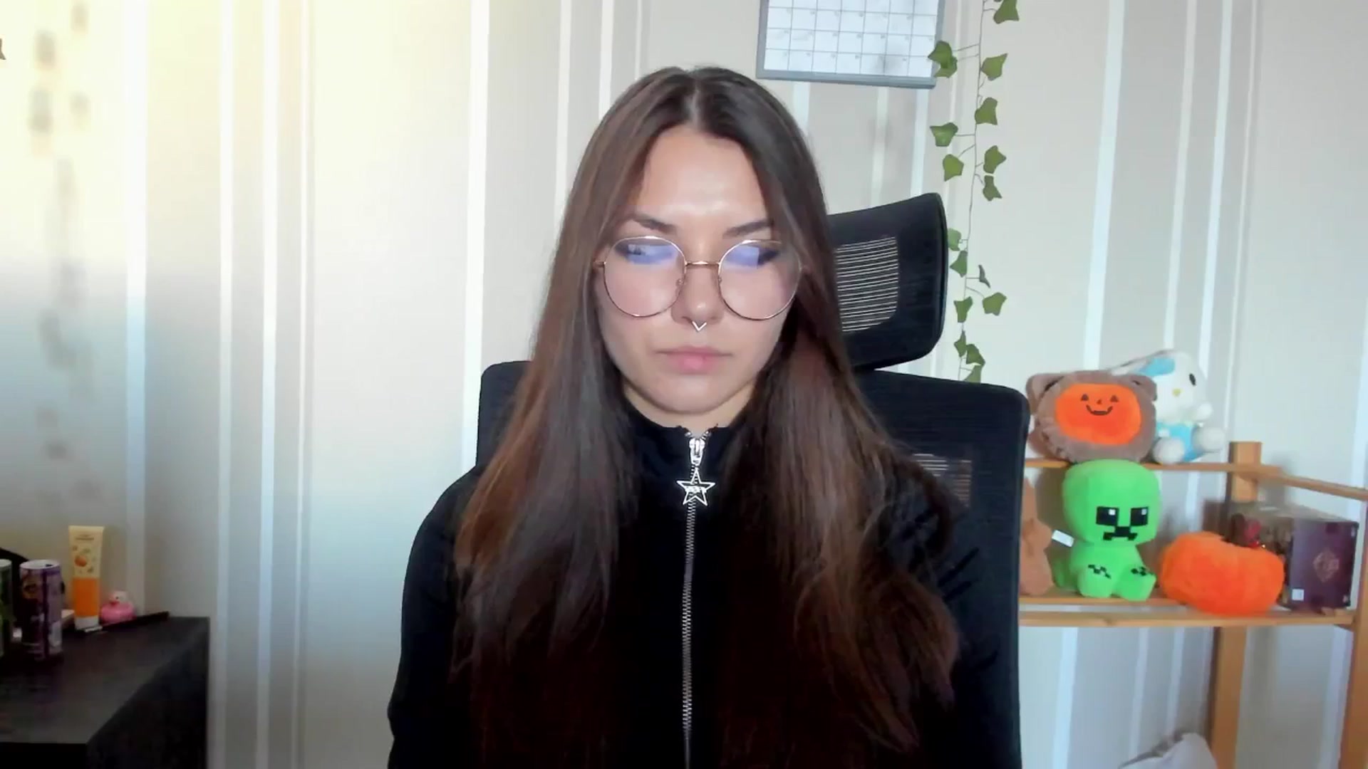 Gallery image thumbnail from AmnesiaGirl1's myfreecams stream on, 08/30/2025, 15:29 image 18 of 20