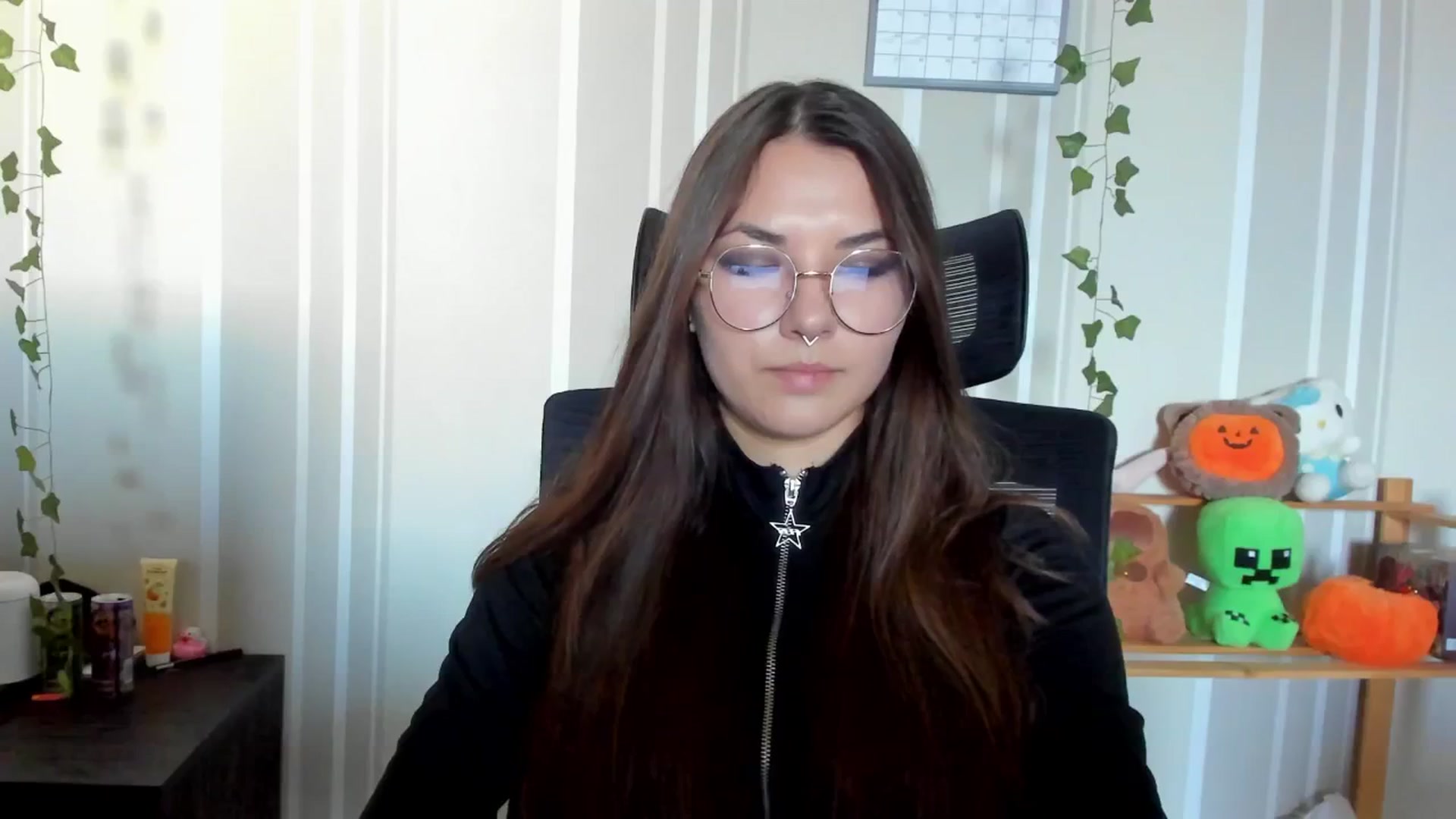 Gallery image thumbnail from AmnesiaGirl1's myfreecams stream on, 08/30/2025, 15:29 image 2 of 20
