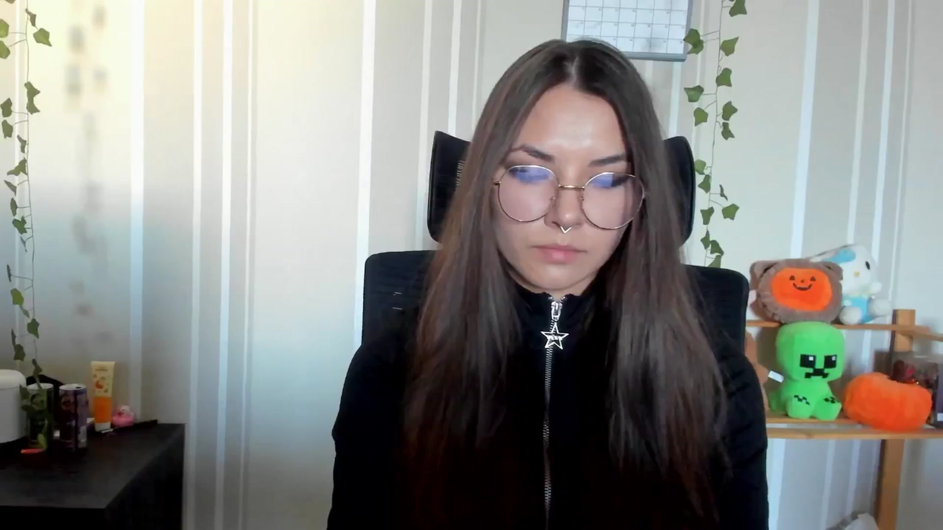 Gallery image thumbnail from AmnesiaGirl1's myfreecams stream on, 08/30/2025, 15:29 image 12 of 20